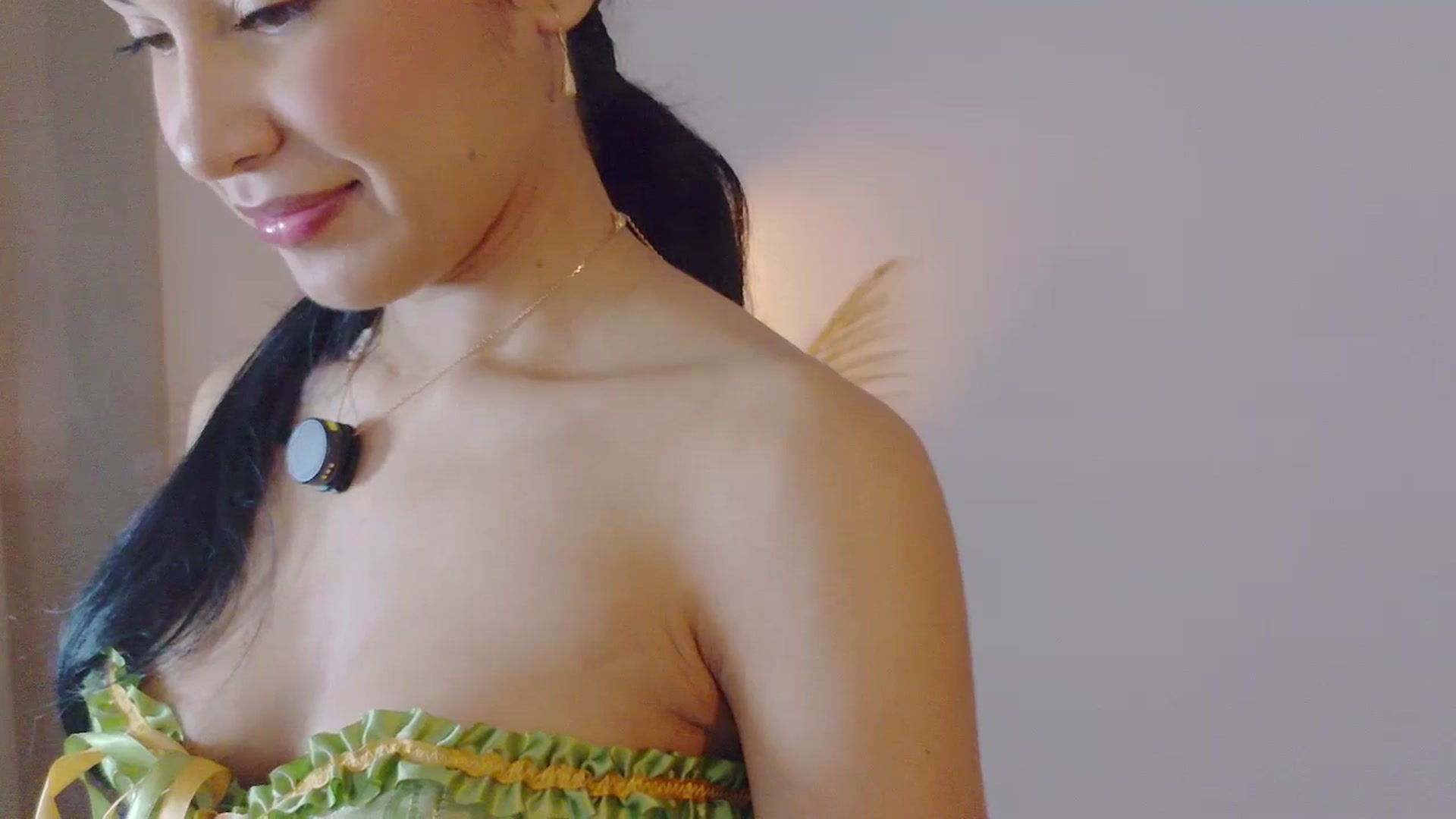 Gallery image thumbnail from Arielle_1's myfreecams stream on, 11/04/2025, 16:43 image 3 of 20