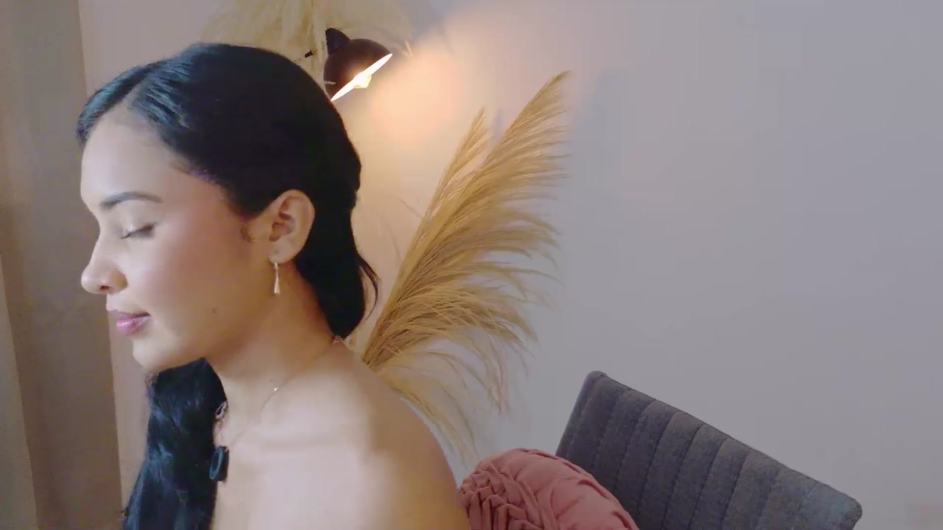 Gallery image thumbnail from Arielle_1's myfreecams stream on, 11/07/2025, 13:40 image 17 of 20