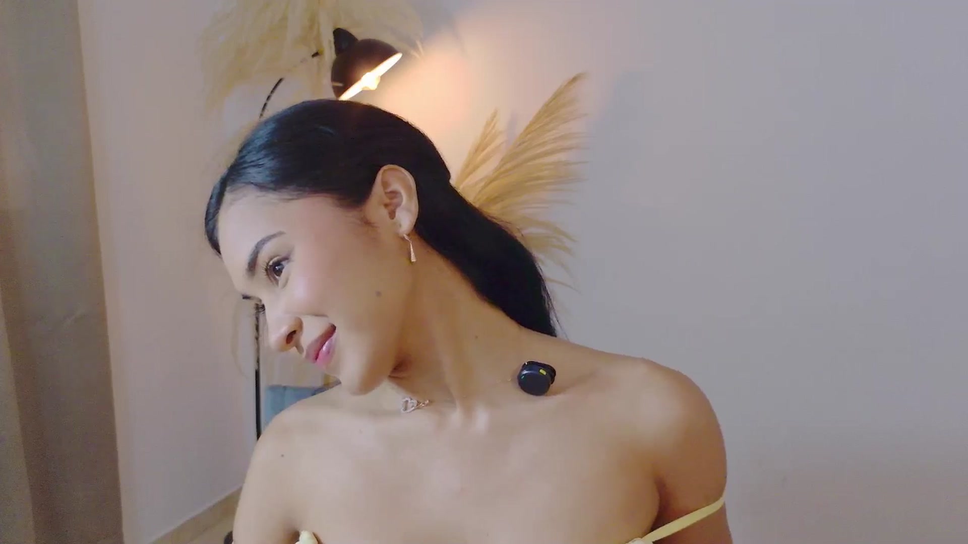 Gallery image thumbnail from Arielle_1's myfreecams stream on, 11/07/2025, 13:40 image 19 of 20