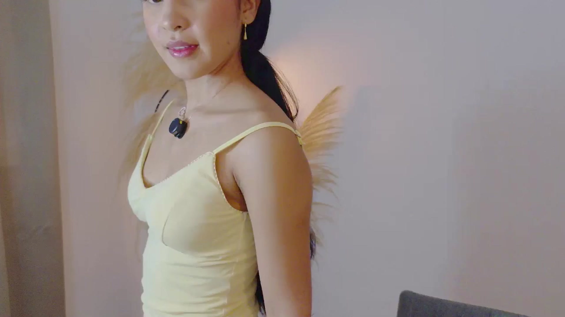 Gallery image thumbnail from Arielle_1's myfreecams stream on, 11/07/2025, 13:40 image 9 of 20