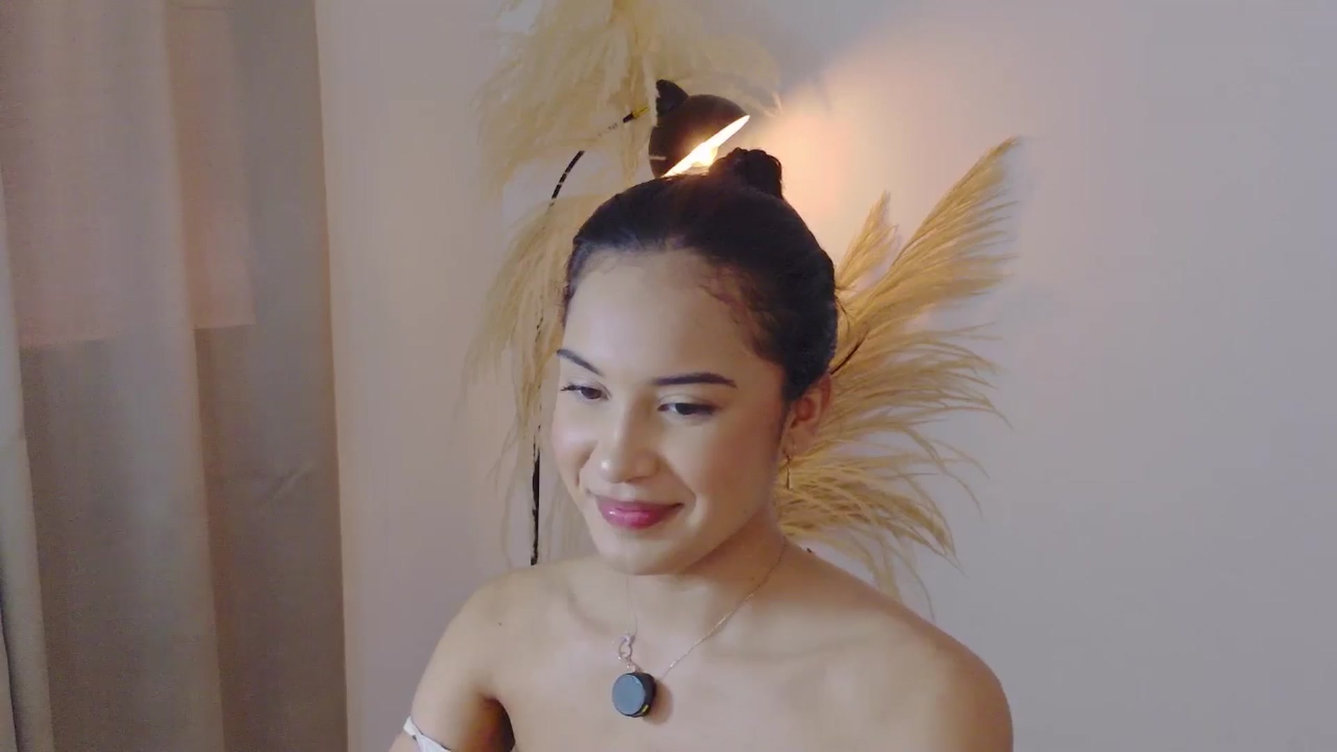Gallery image thumbnail from Arielle_1's myfreecams stream on, 11/08/2025, 17:17 image 20 of 20