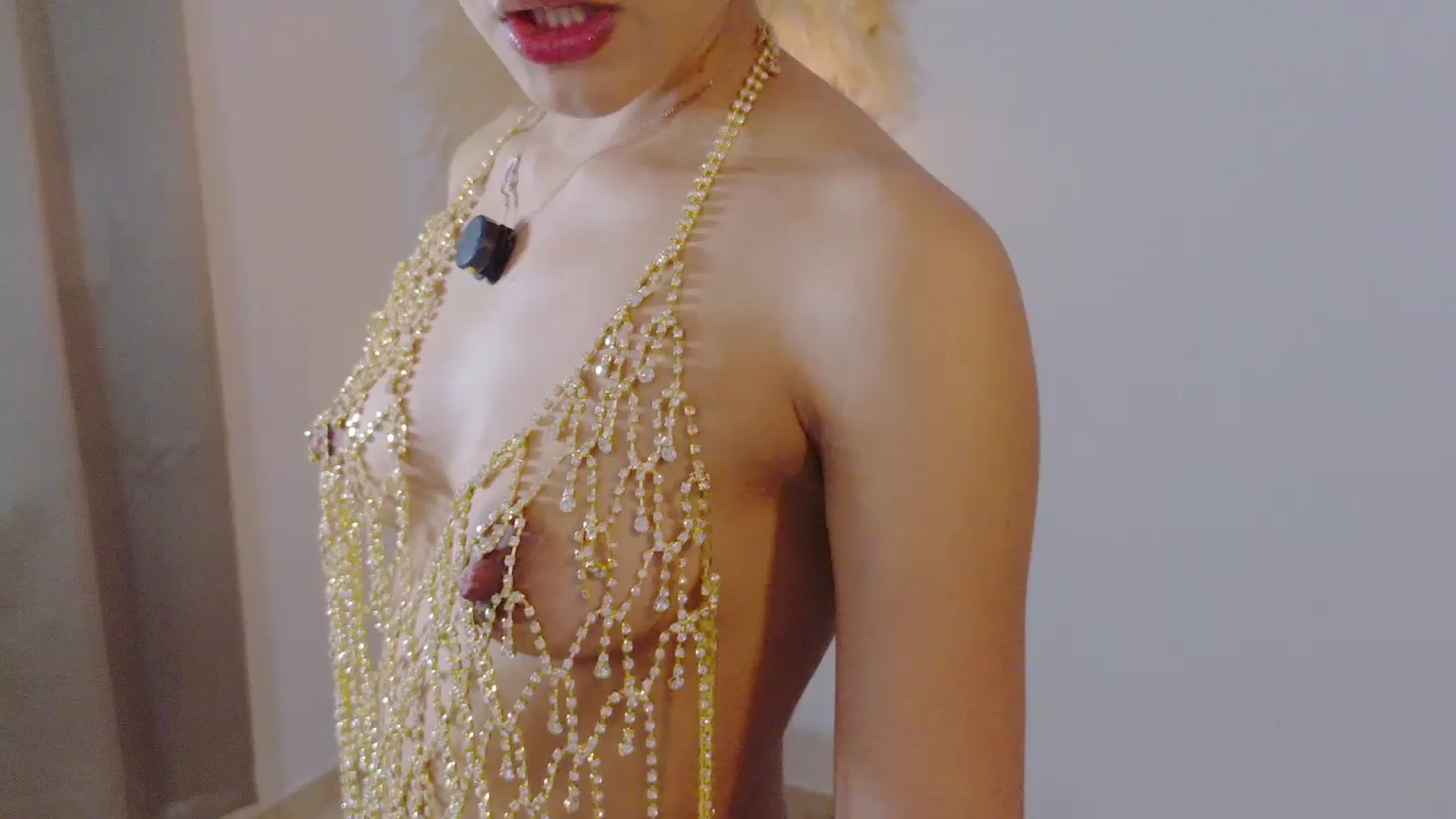 Gallery image thumbnail from Arielle_1's myfreecams stream on, 11/11/2025, 01:45 image 1 of 20