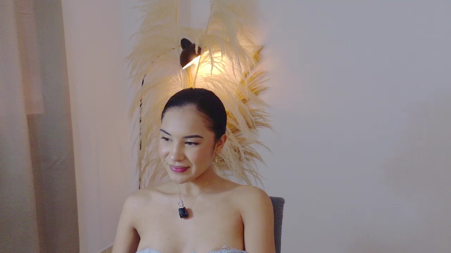 Gallery image thumbnail from Arielle_1's myfreecams stream on, 11/11/2025, 17:06 image 15 of 20