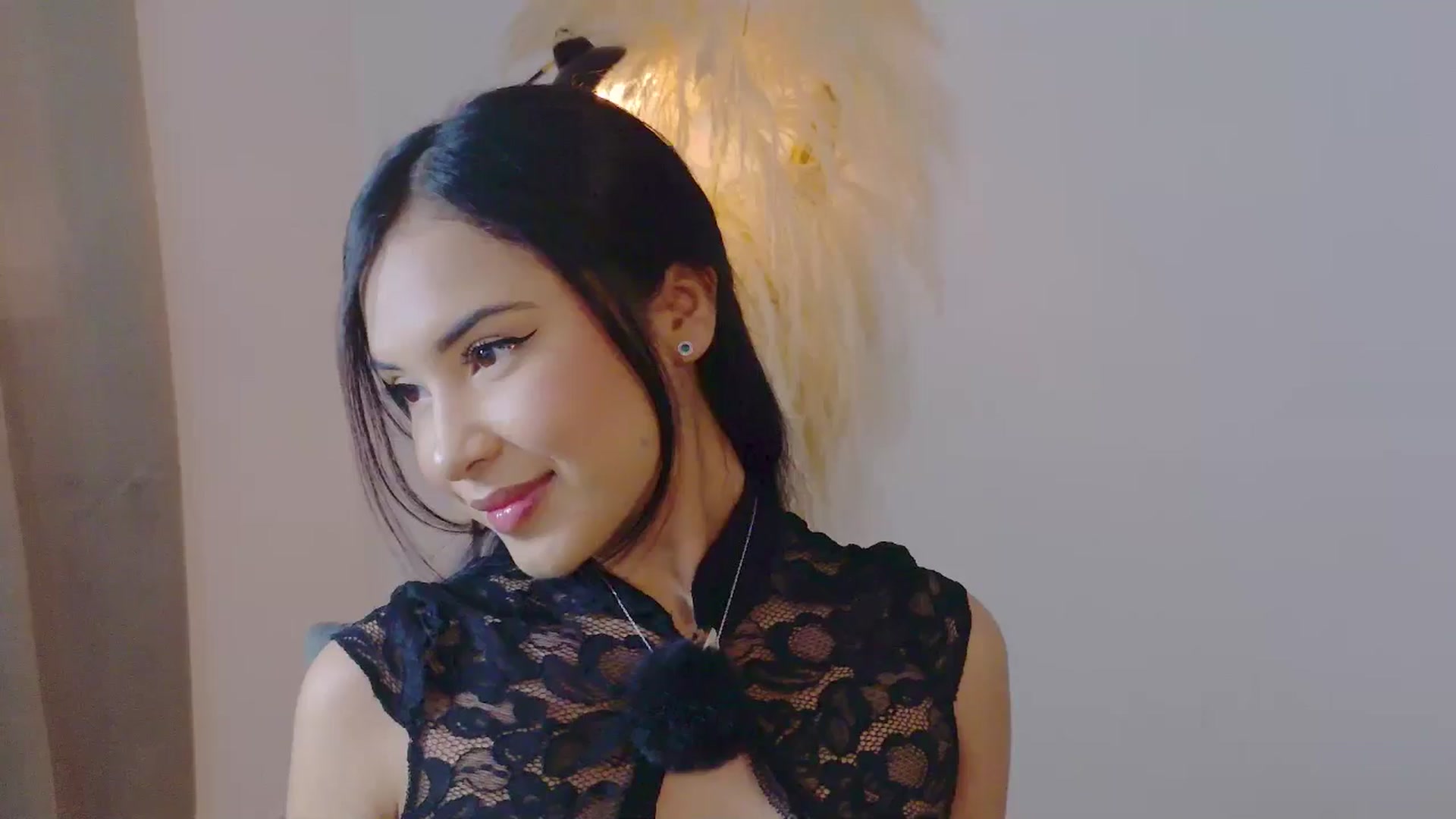 Gallery image thumbnail from Arielle_1's myfreecams stream on, 12/08/2025, 13:20 image 8 of 20