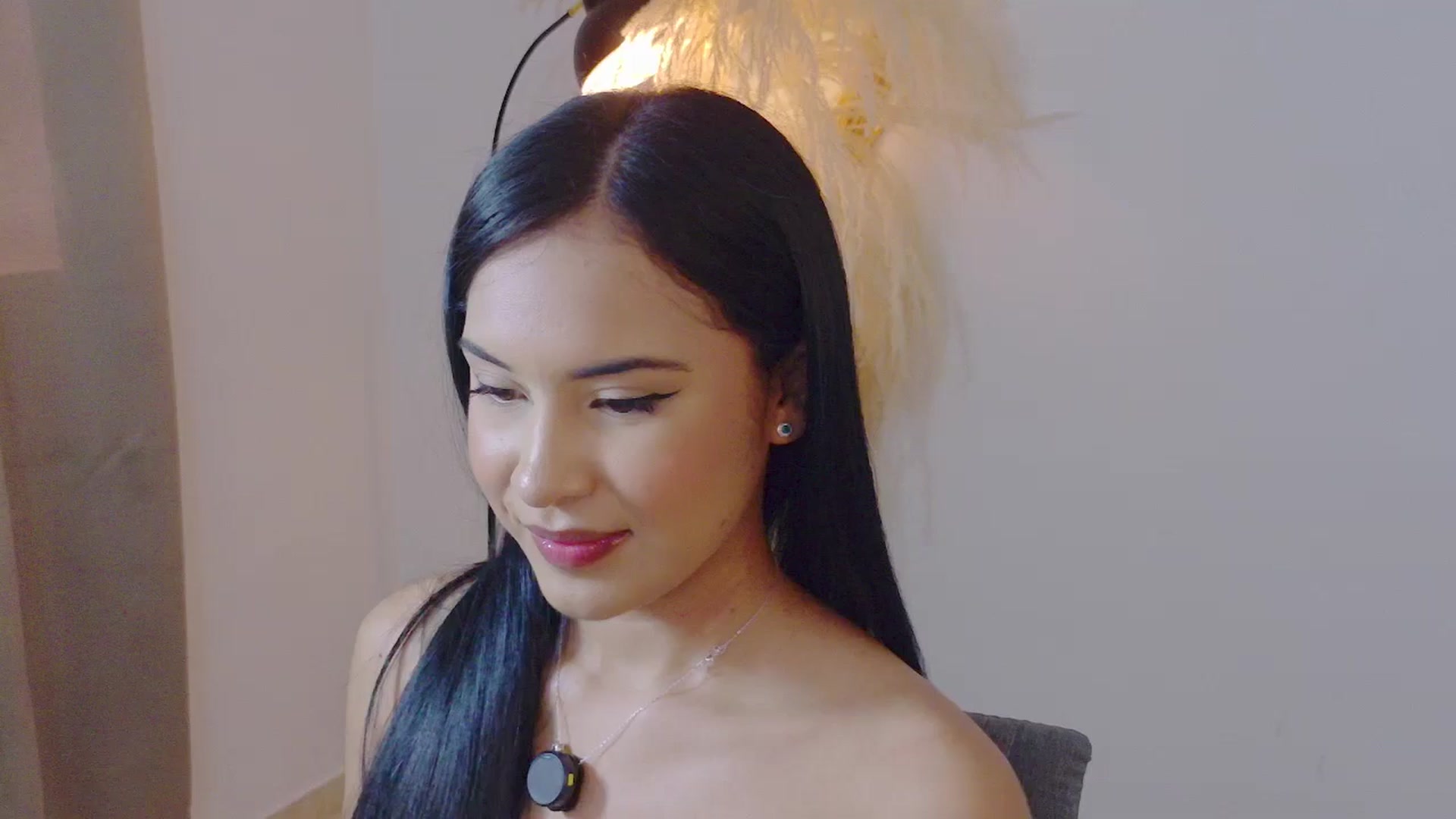 Gallery image thumbnail from Arielle_1's myfreecams stream on, 12/08/2025, 16:16 image 10 of 20