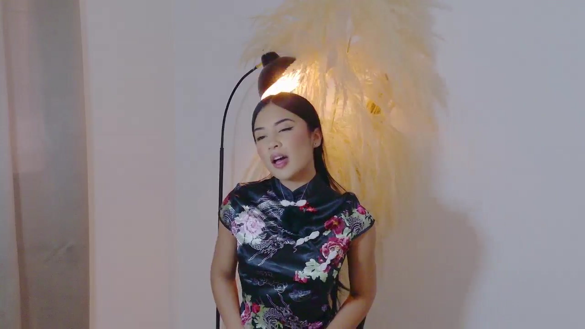 Gallery image thumbnail from Arielle_1's myfreecams stream on, 12/10/2025, 15:24 image 10 of 20