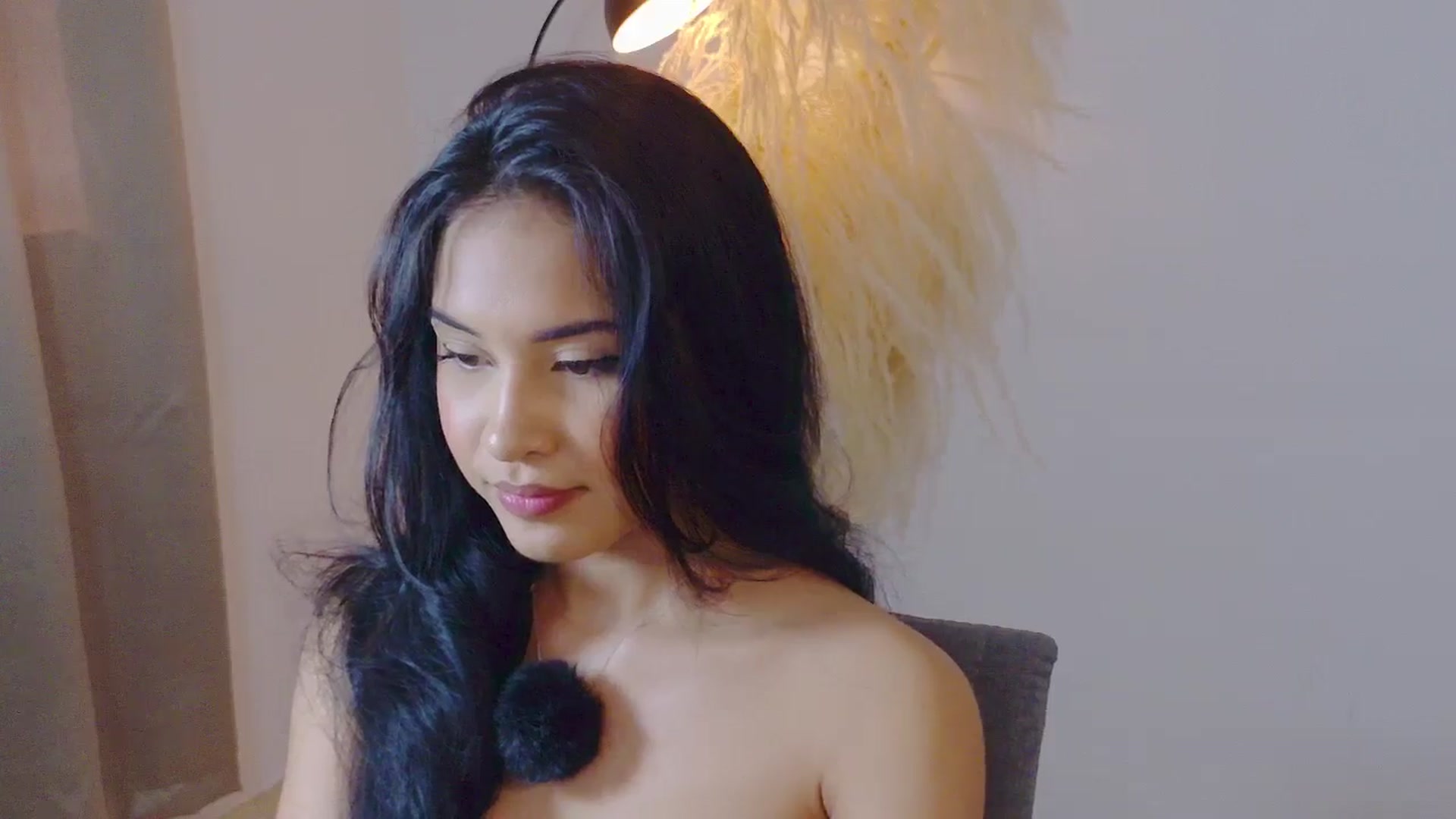 Gallery image thumbnail from Arielle_1's myfreecams stream on, 12/18/2025, 15:23 image 18 of 20