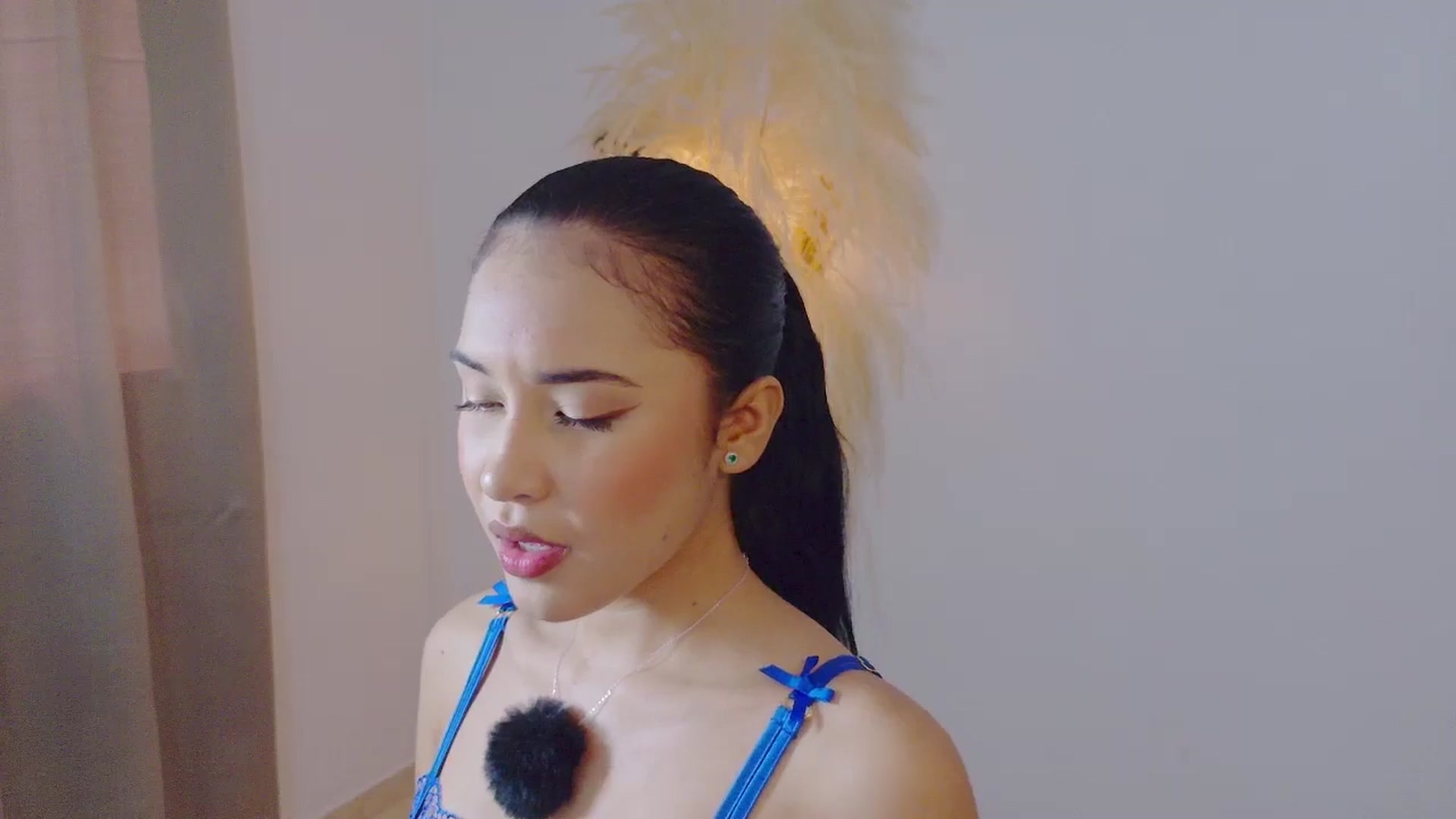 Gallery image thumbnail from Arielle_1's myfreecams stream on, 12/21/2025, 15:05 image 18 of 20