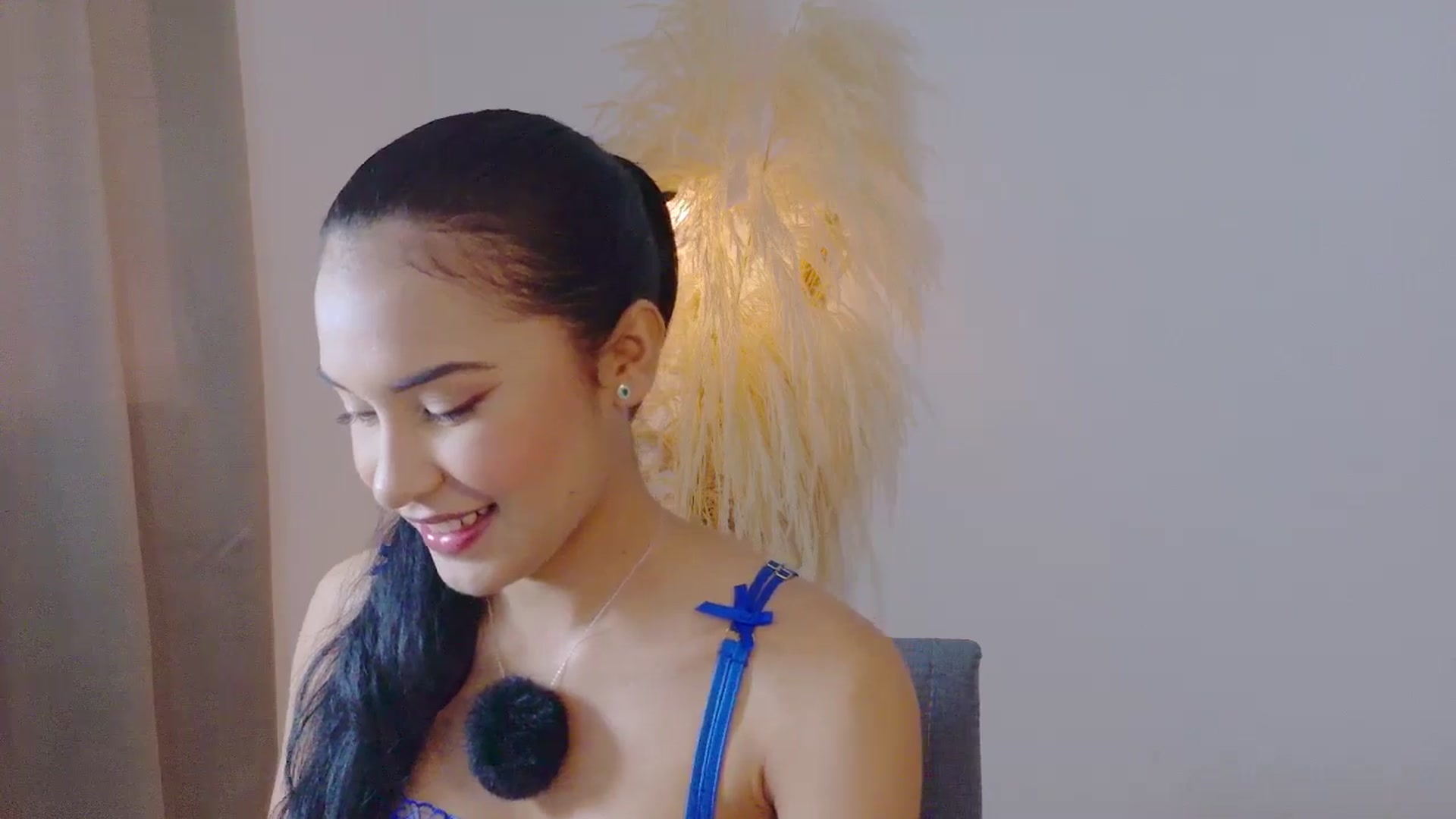 Gallery image thumbnail from Arielle_1's myfreecams stream on, 12/21/2025, 15:05 image 6 of 20