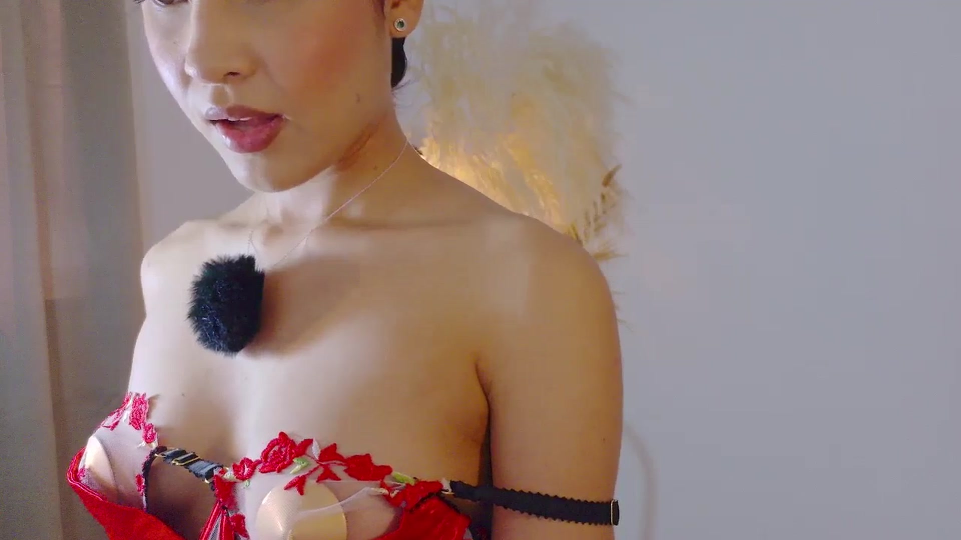 Gallery image thumbnail from Arielle_1's myfreecams stream on, 12/22/2025, 14:17 image 20 of 20