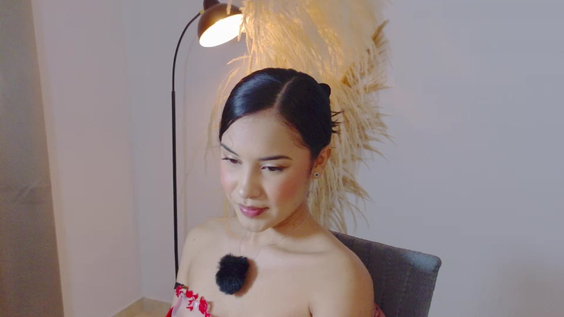 Gallery image thumbnail from Arielle_1's myfreecams stream on, 12/22/2025, 14:17 image 13 of 20