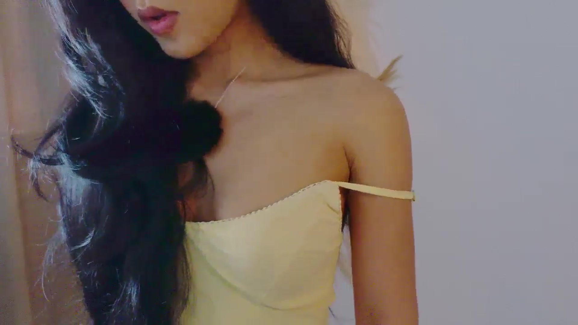 Gallery image thumbnail from Arielle_1's myfreecams stream on, 12/27/2025, 14:51 image 7 of 20