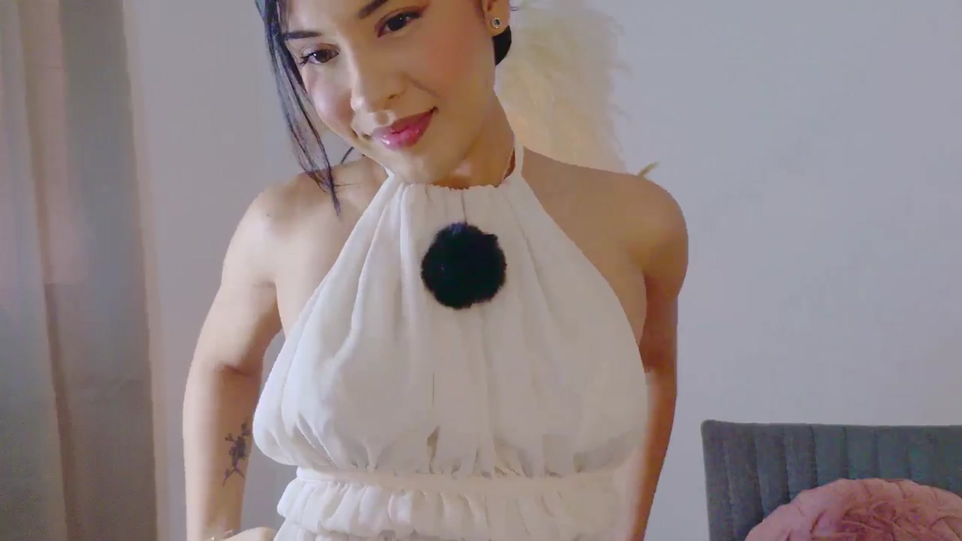 Gallery image thumbnail from Arielle_1's myfreecams stream on, 12/28/2025, 14:57 image 18 of 20