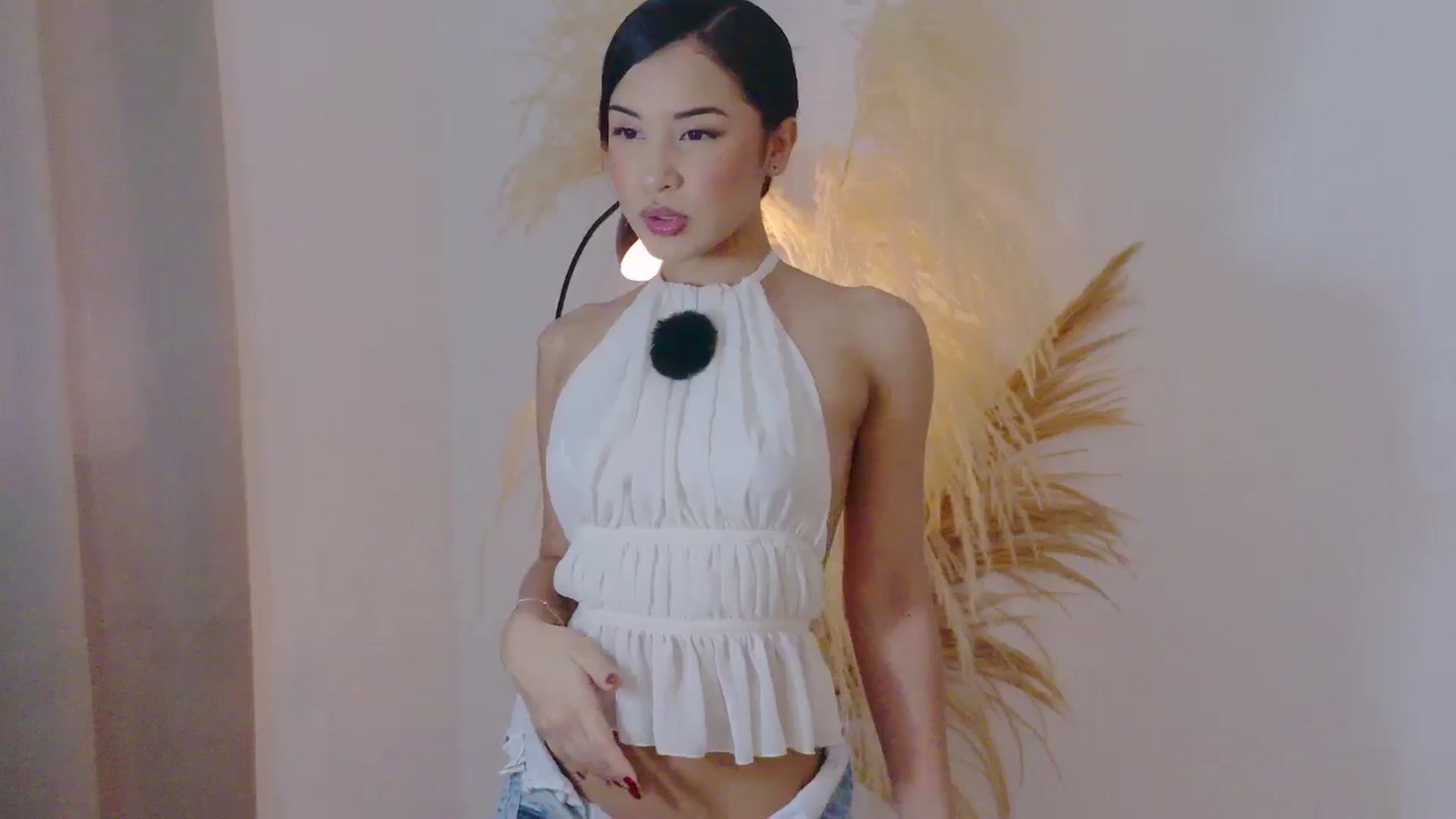 Gallery image thumbnail from Arielle_1's myfreecams stream on, 12/28/2025, 14:57 image 8 of 20