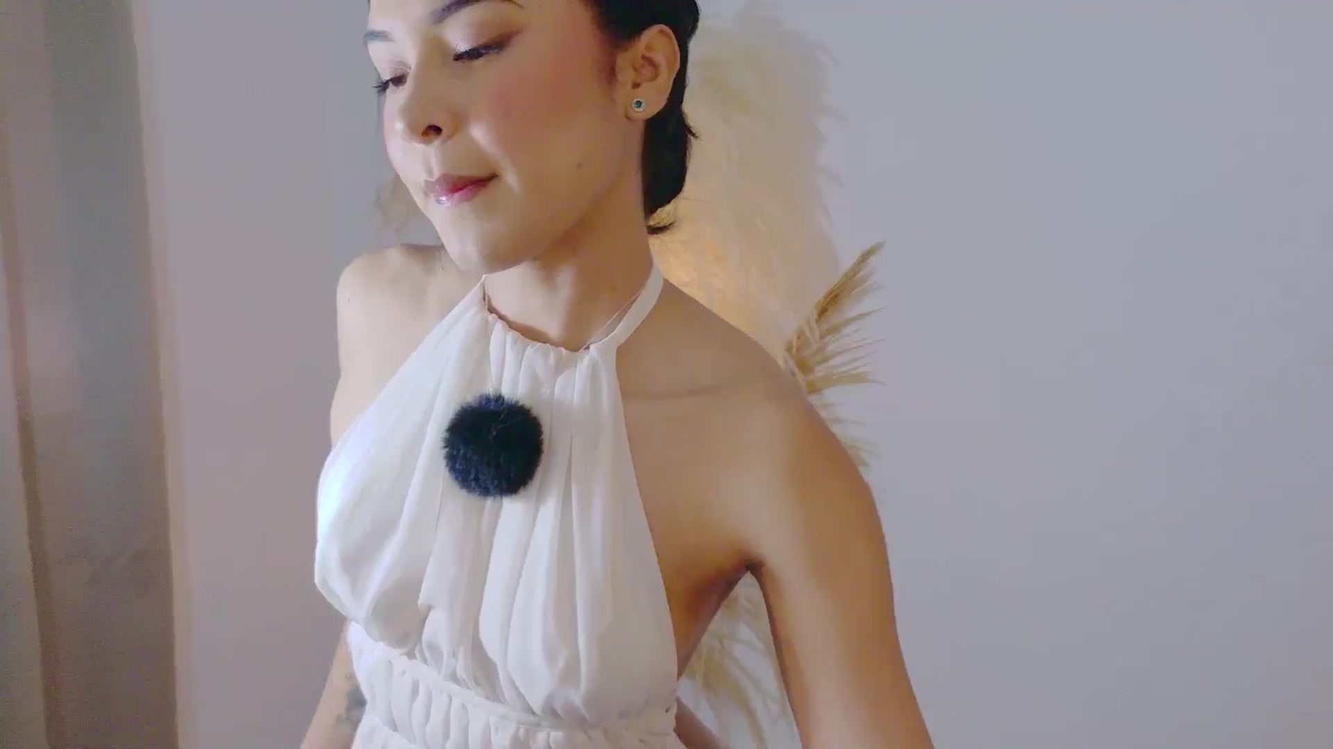 Gallery image thumbnail from Arielle_1's myfreecams stream on, 12/28/2025, 14:57 image 9 of 20