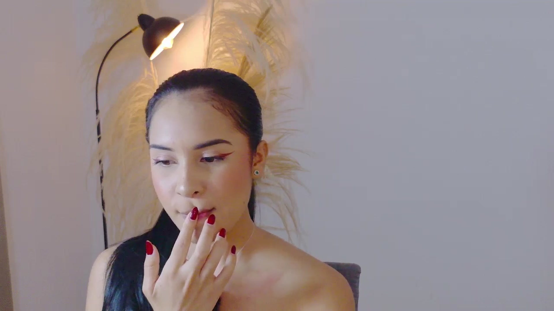 Gallery image thumbnail from Arielle_1's myfreecams stream on, 01/04/2026, 16:11 image 16 of 20