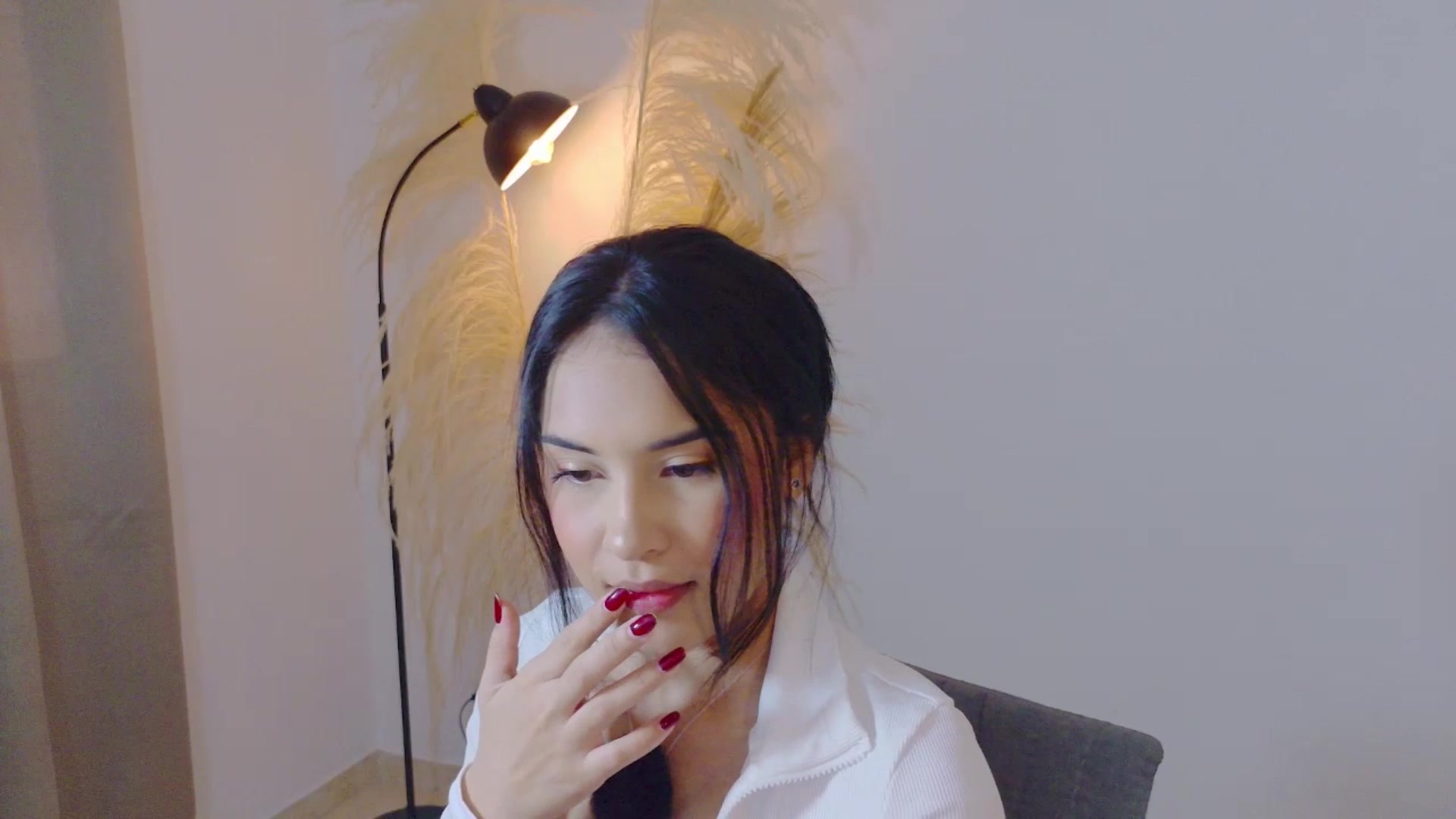Gallery image thumbnail from Arielle_1's myfreecams stream on, 01/05/2026, 15:56 image 5 of 20