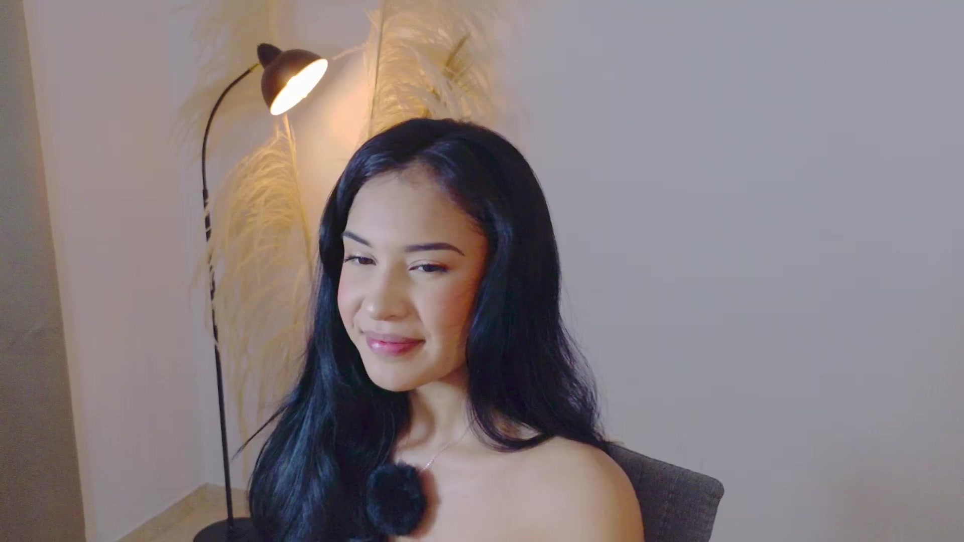 Gallery image thumbnail from Arielle_1's myfreecams stream on, 01/05/2026, 15:56 image 12 of 20