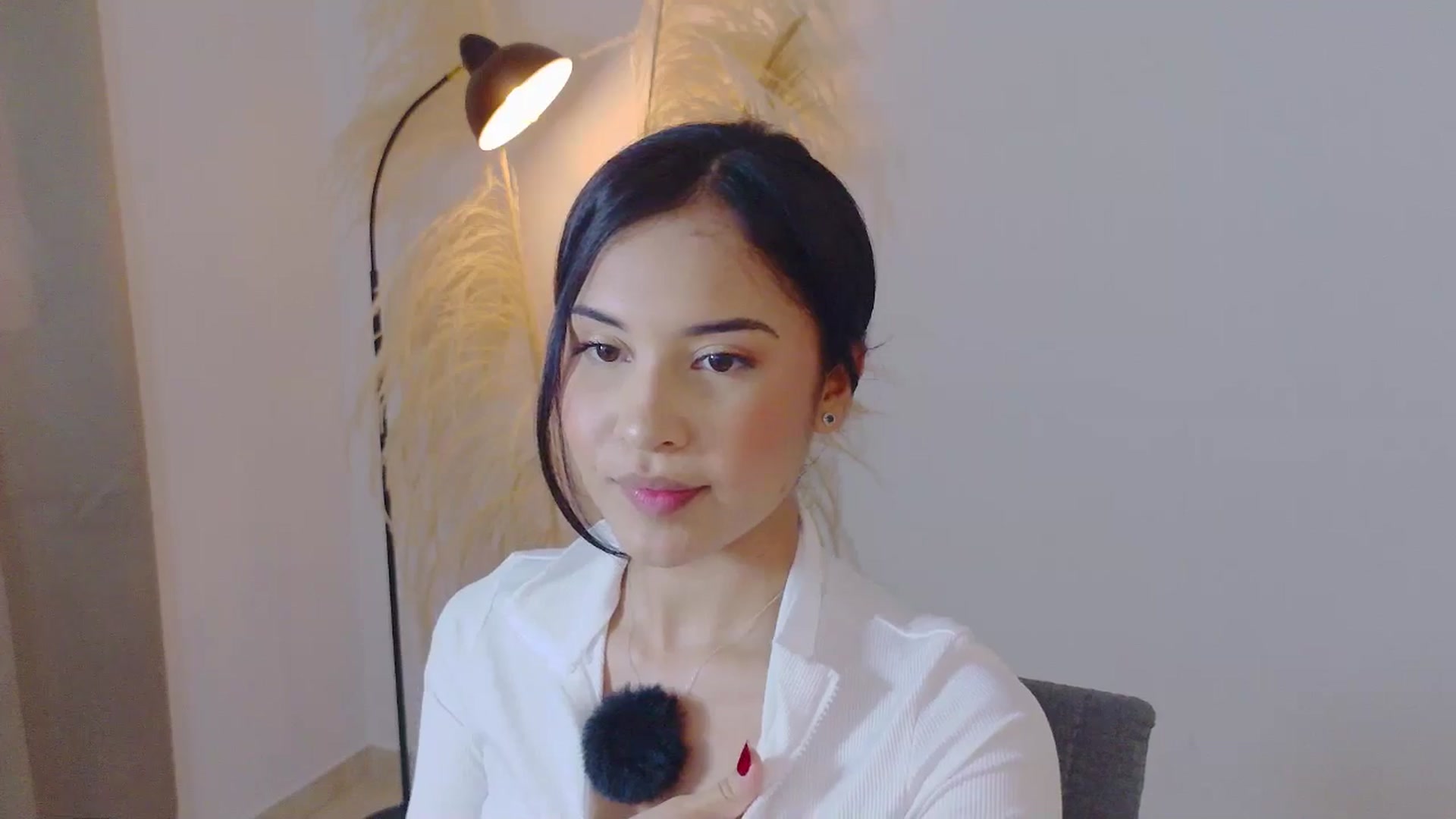 Gallery image thumbnail from Arielle_1's myfreecams stream on, 01/05/2026, 16:03 image 17 of 20