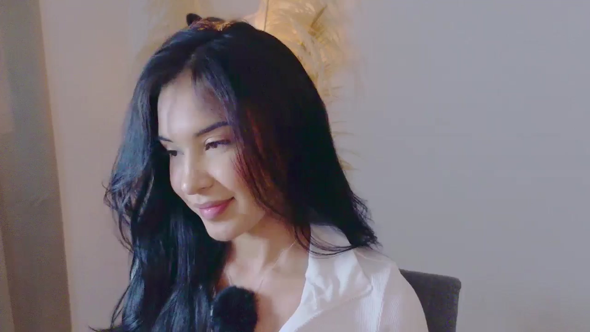 Gallery image thumbnail from Arielle_1's myfreecams stream on, 01/05/2026, 16:03 image 1 of 20