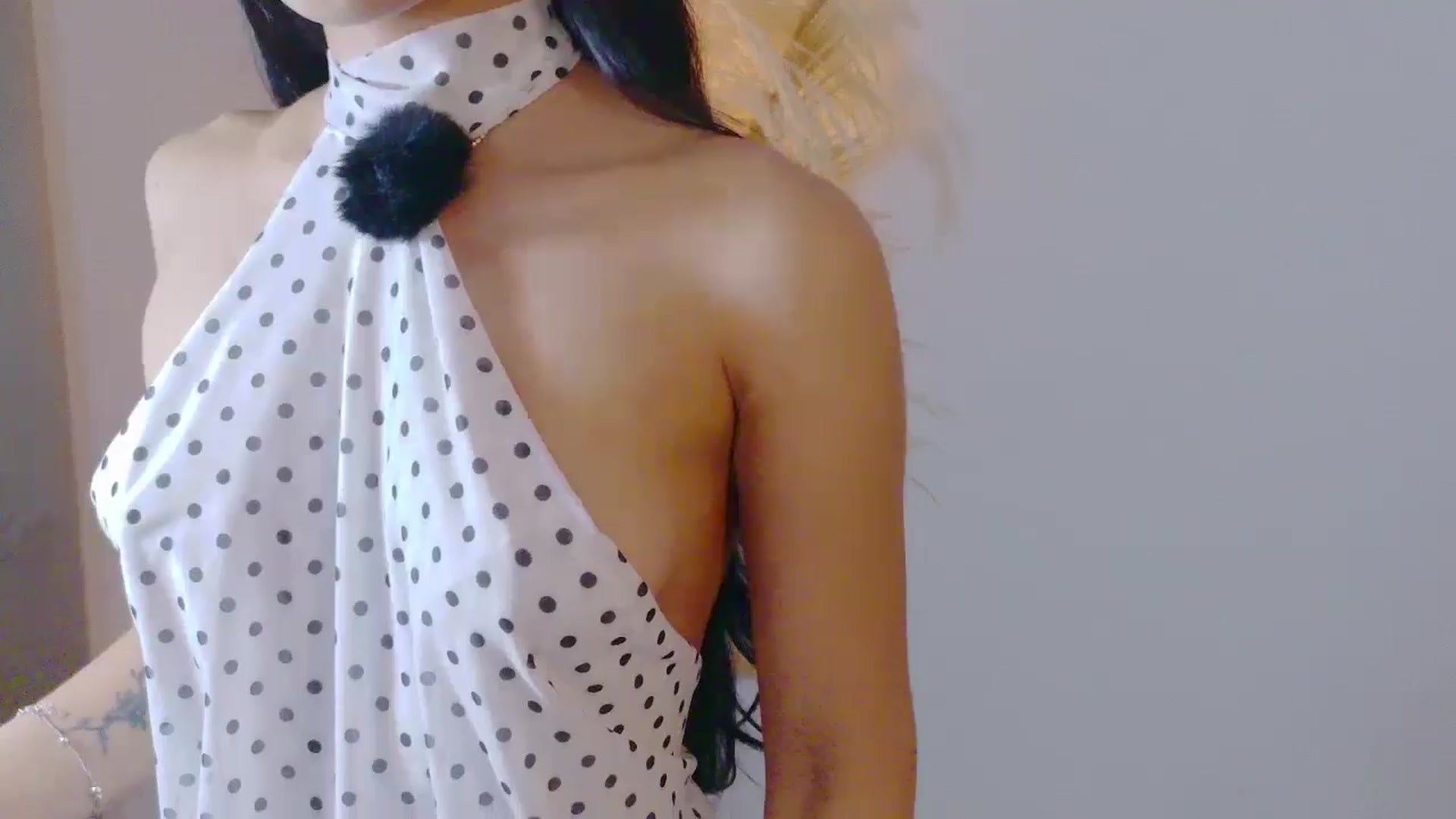Gallery image thumbnail from Arielle_1's myfreecams stream on, 01/13/2026, 14:39 image 1 of 20