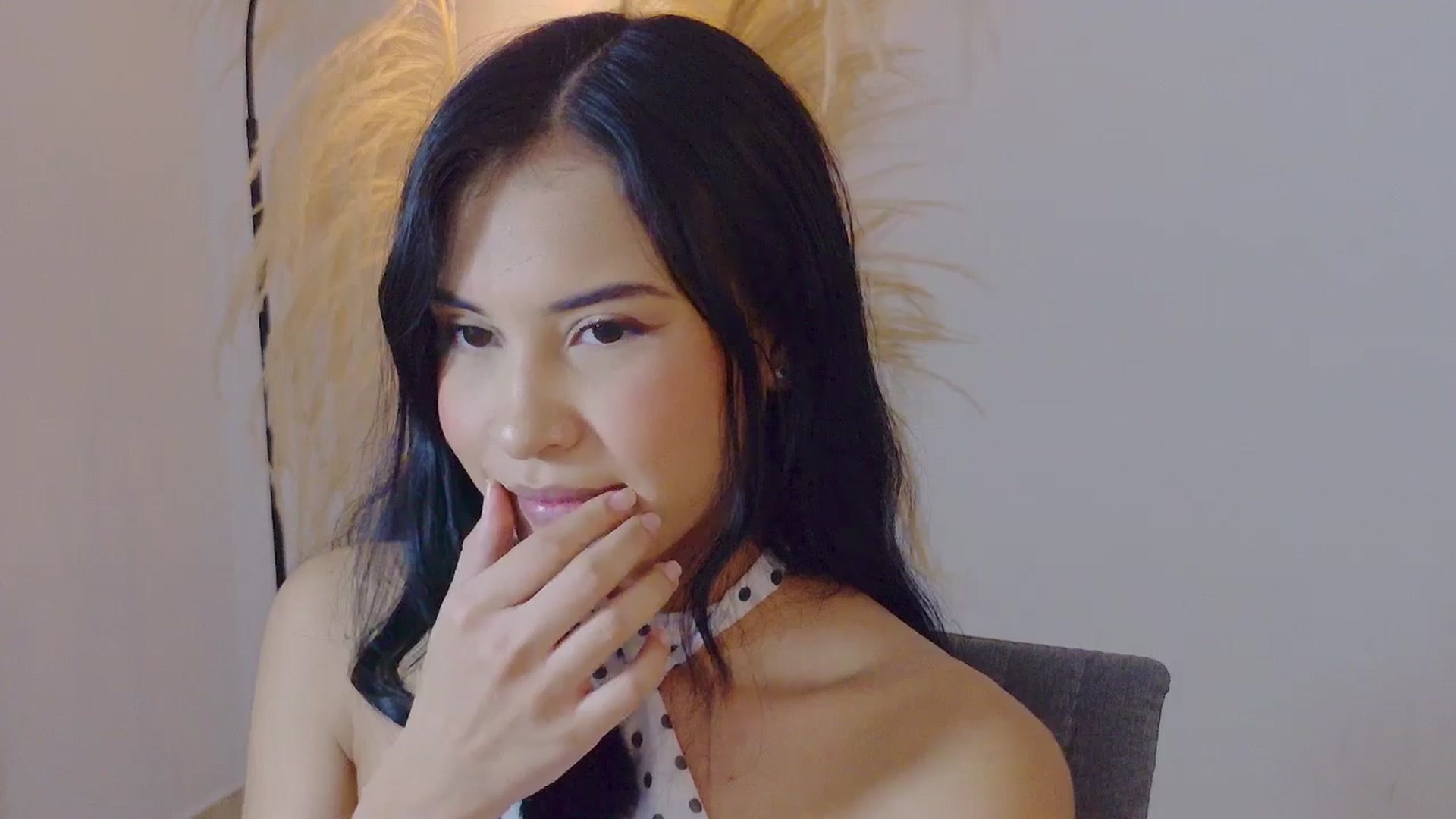 Gallery image thumbnail from Arielle_1's myfreecams stream on, 01/13/2026, 14:39 image 18 of 20