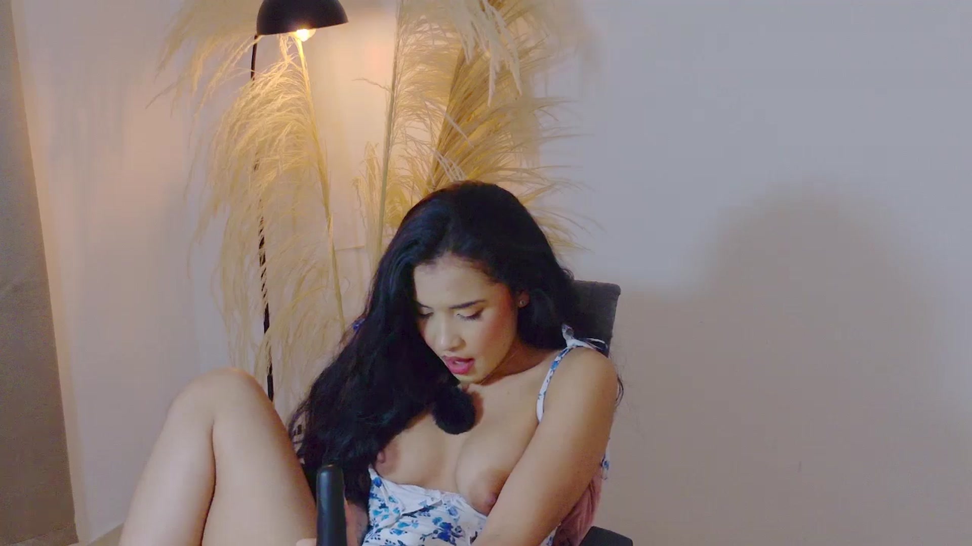 Gallery image thumbnail from Arielle_1's myfreecams stream on, 01/14/2026, 17:21 image 3 of 20