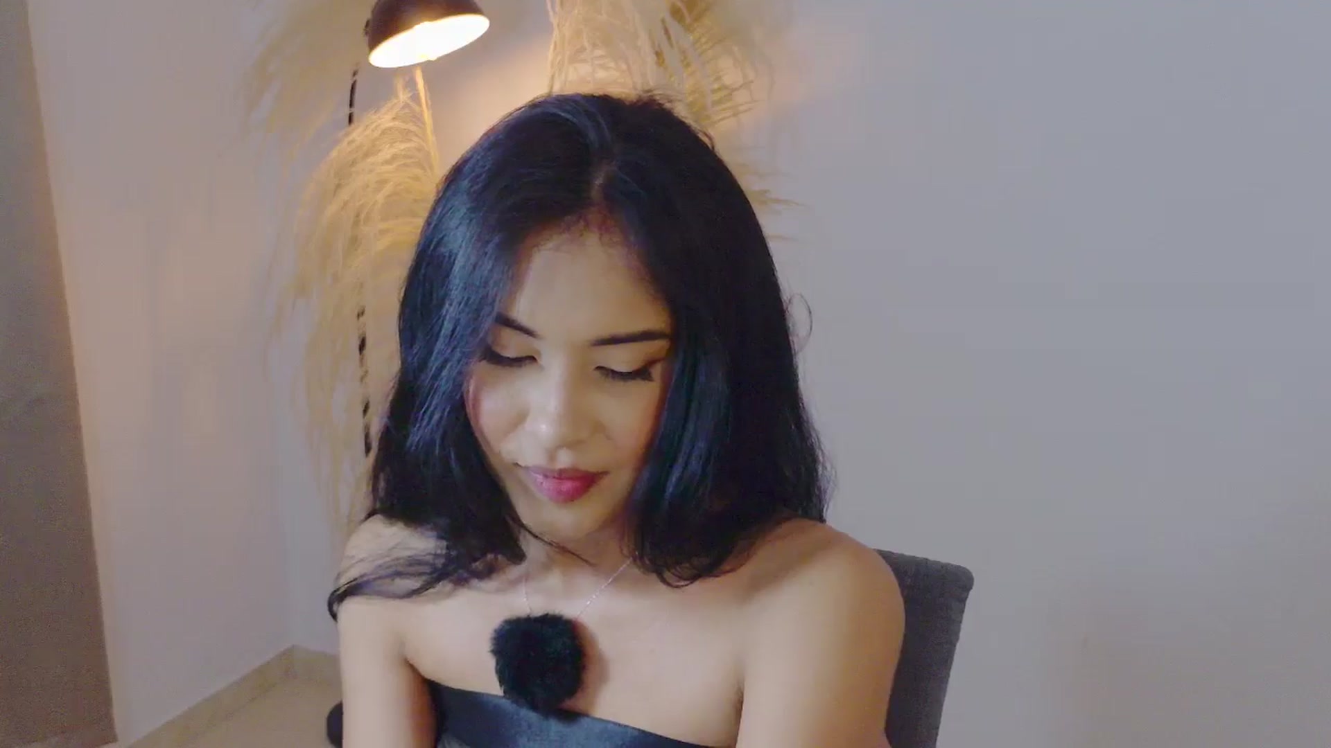 Gallery image thumbnail from Arielle_1's myfreecams stream on, 01/18/2026, 17:16 image 17 of 20