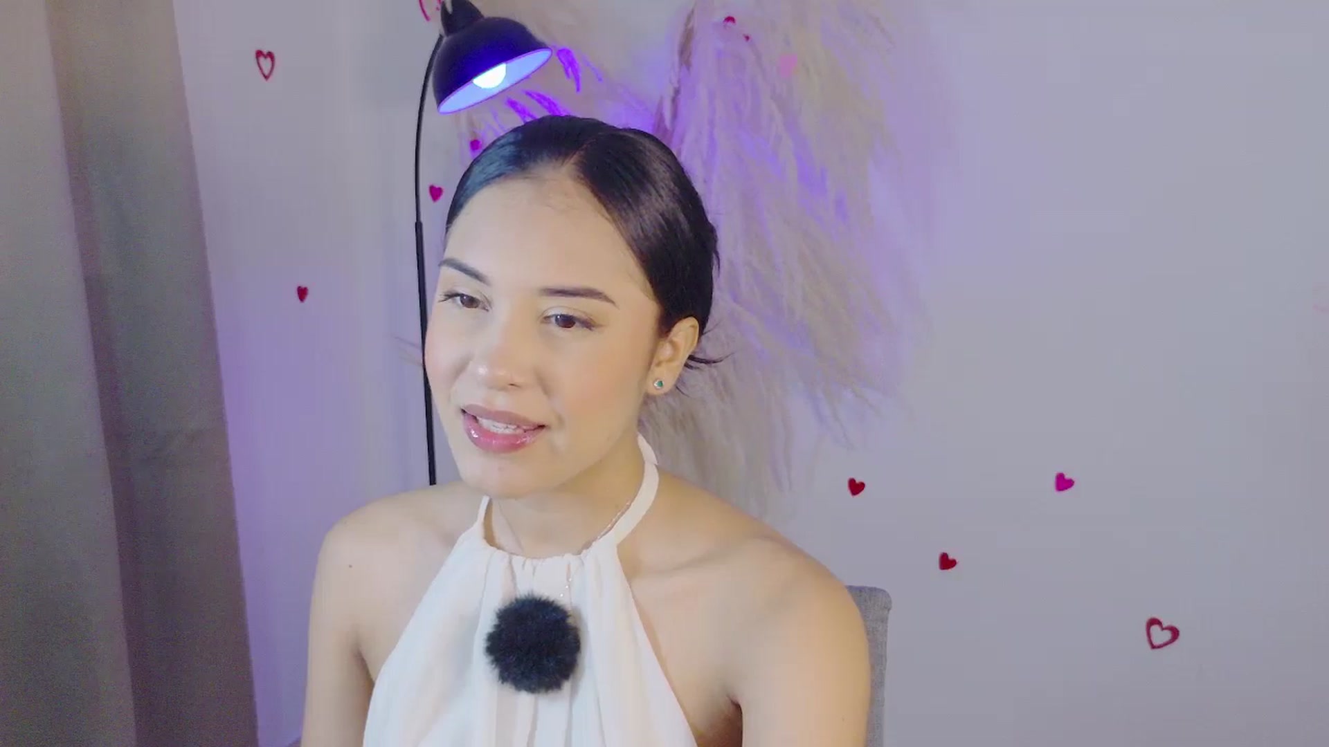Gallery image thumbnail from Arielle_1's myfreecams stream on, 02/18/2026, 14:18 image 10 of 20