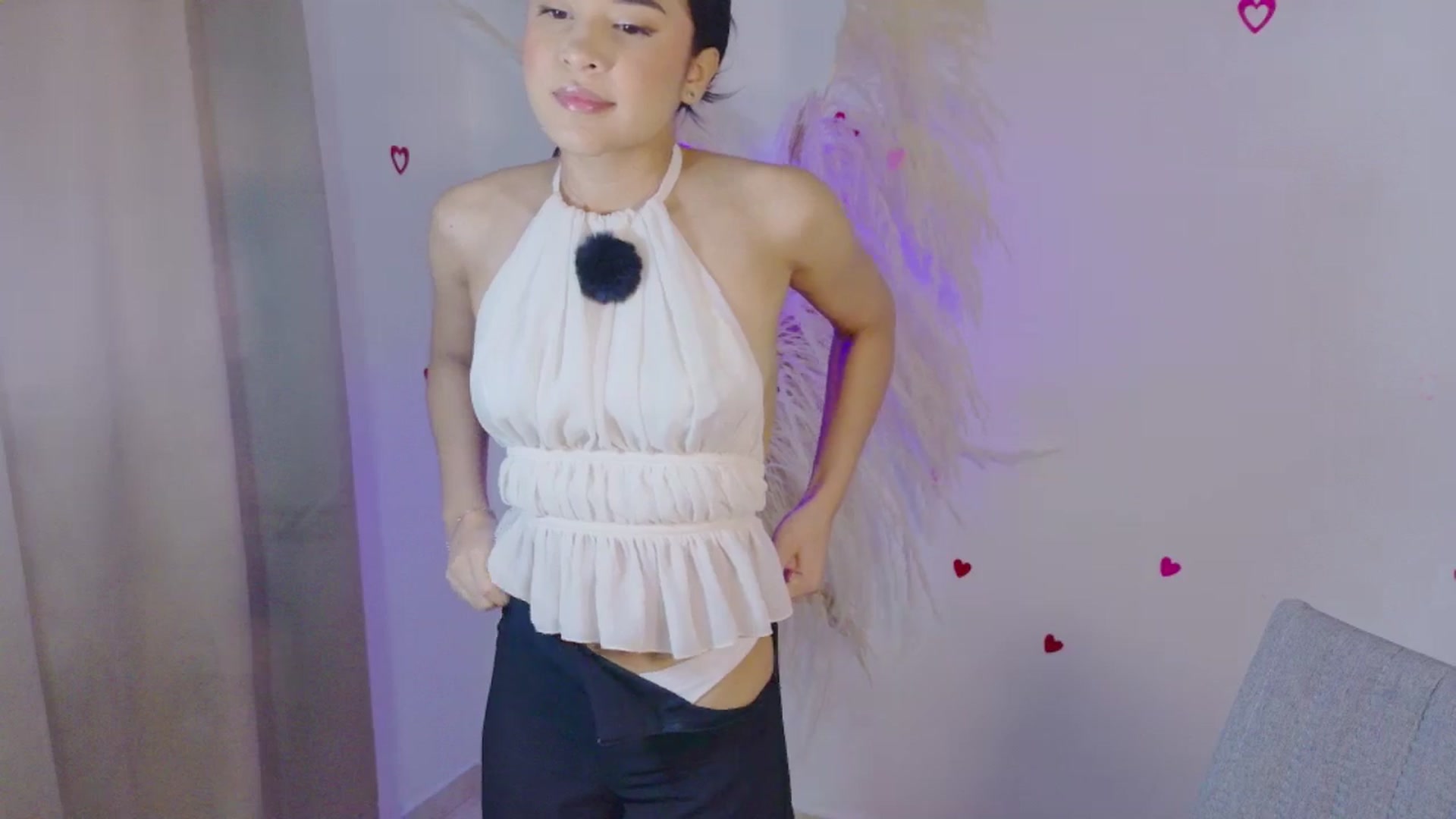 Gallery image thumbnail from Arielle_1's myfreecams stream on, 02/18/2026, 14:18 image 20 of 20