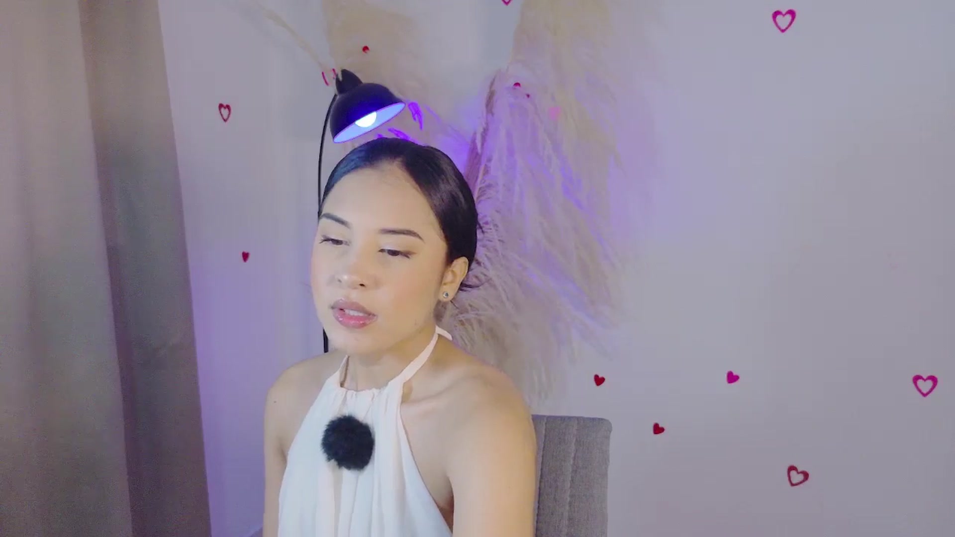 Gallery image thumbnail from Arielle_1's myfreecams stream on, 02/18/2026, 14:18 image 14 of 20