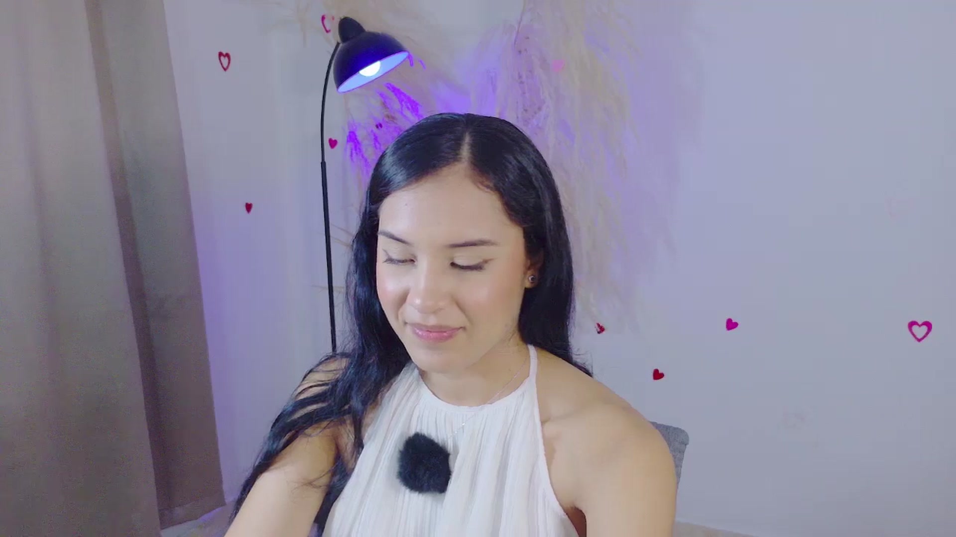 Gallery image thumbnail from Arielle_1's myfreecams stream on, 03/10/2026, 14:11 image 14 of 20