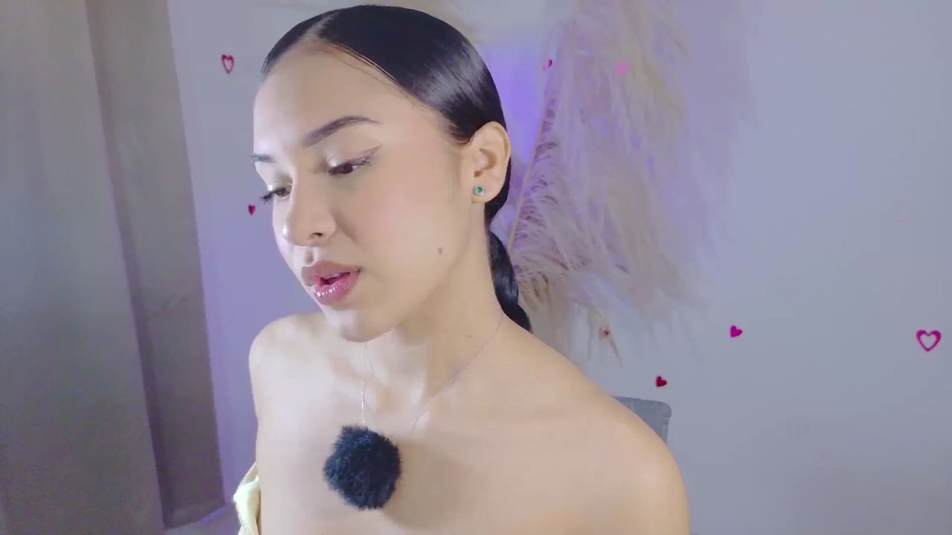 Gallery image thumbnail from Arielle_1's myfreecams stream on, 03/22/2026, 15:27 image 4 of 20