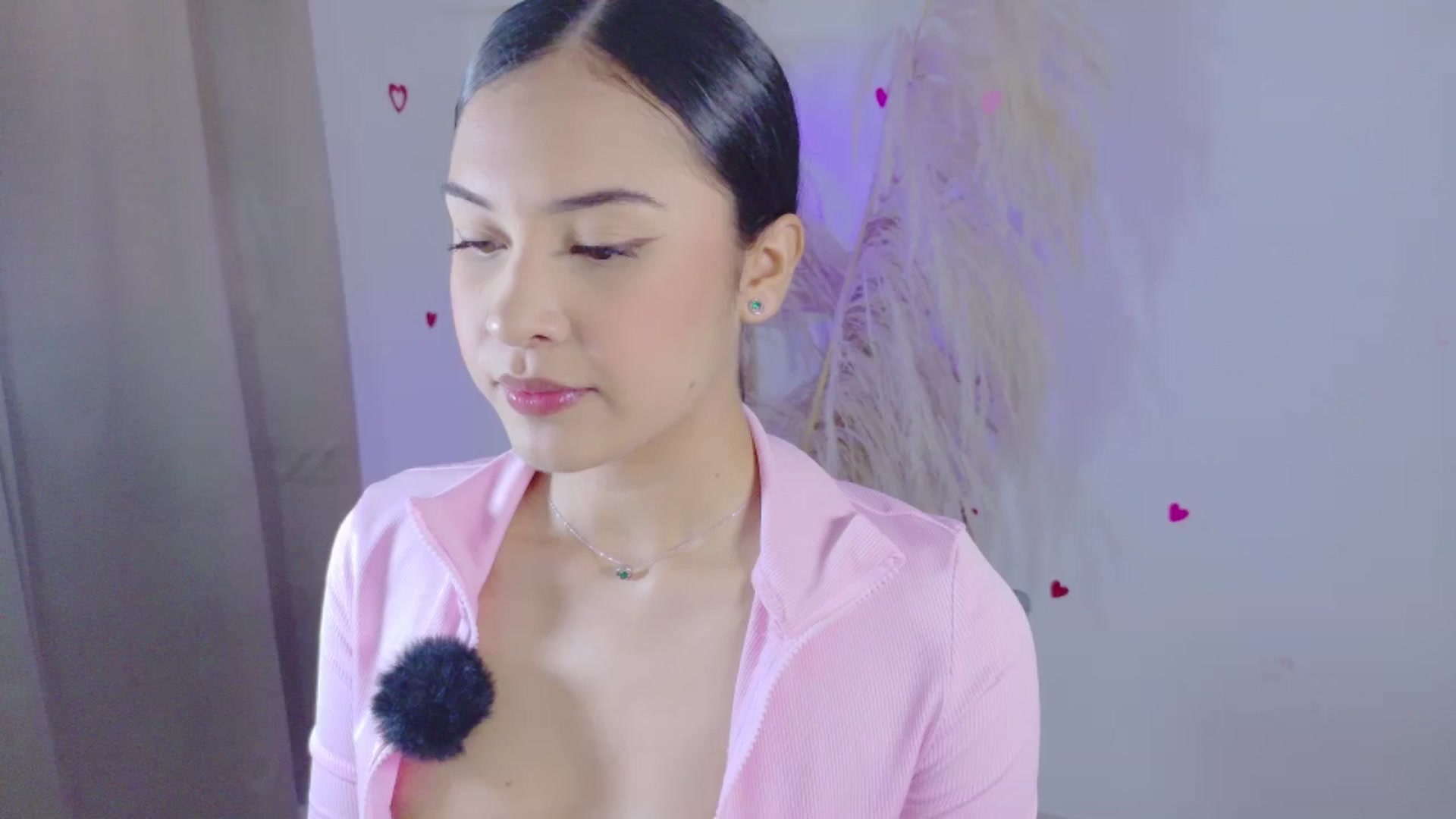 Gallery image thumbnail from Arielle_1's myfreecams stream on, 03/23/2026, 15:37 image 1 of 20