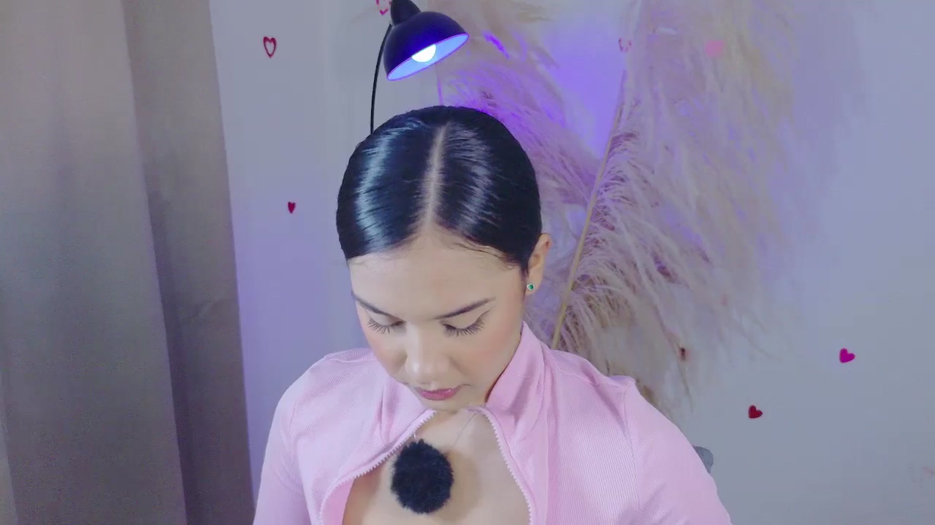 Gallery image thumbnail from Arielle_1's myfreecams stream on, 03/23/2026, 15:37 image 14 of 20
