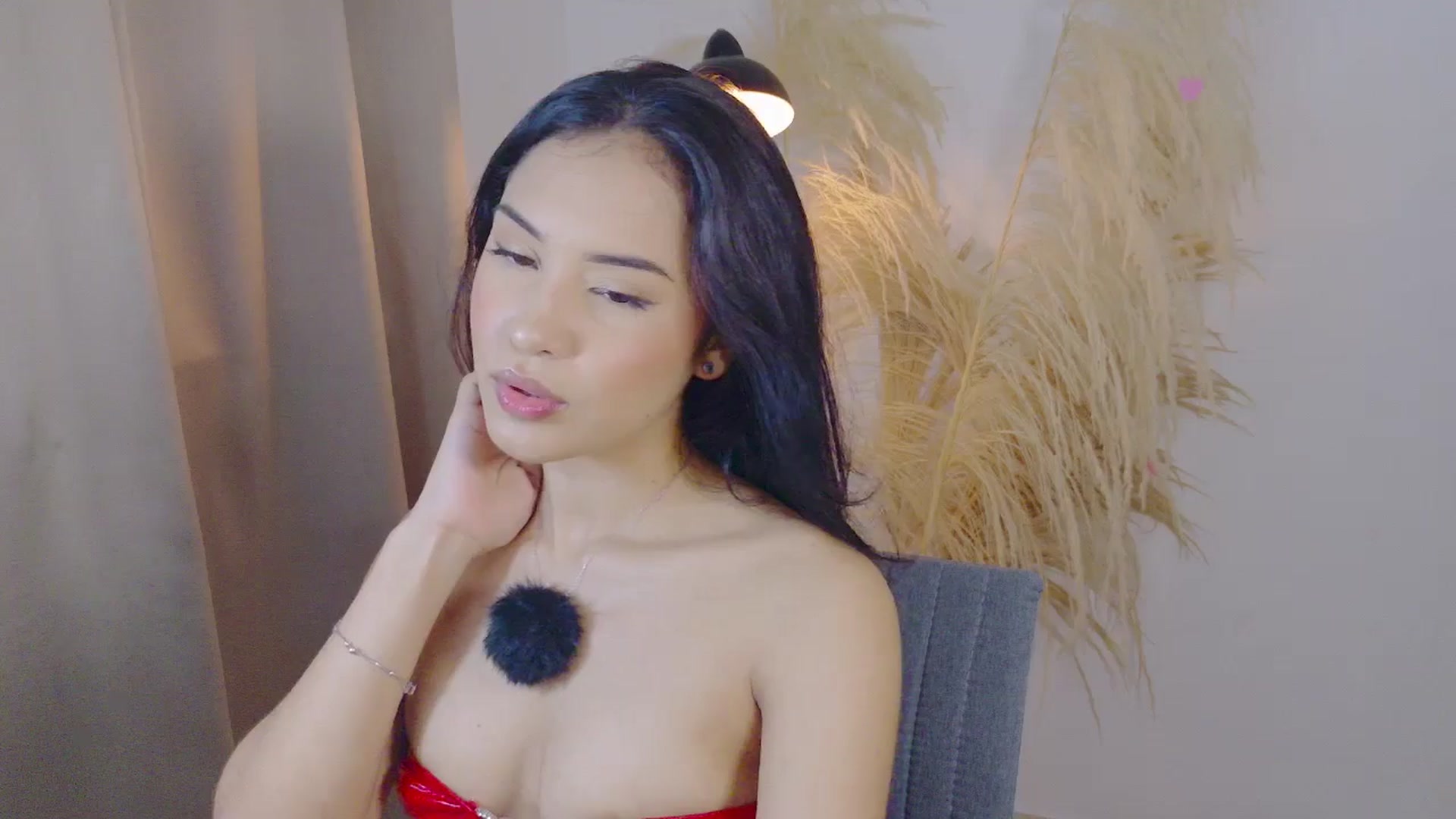 Gallery image thumbnail from Arielle_1's myfreecams stream on, 05/10/2026, 16:04 image 5 of 20