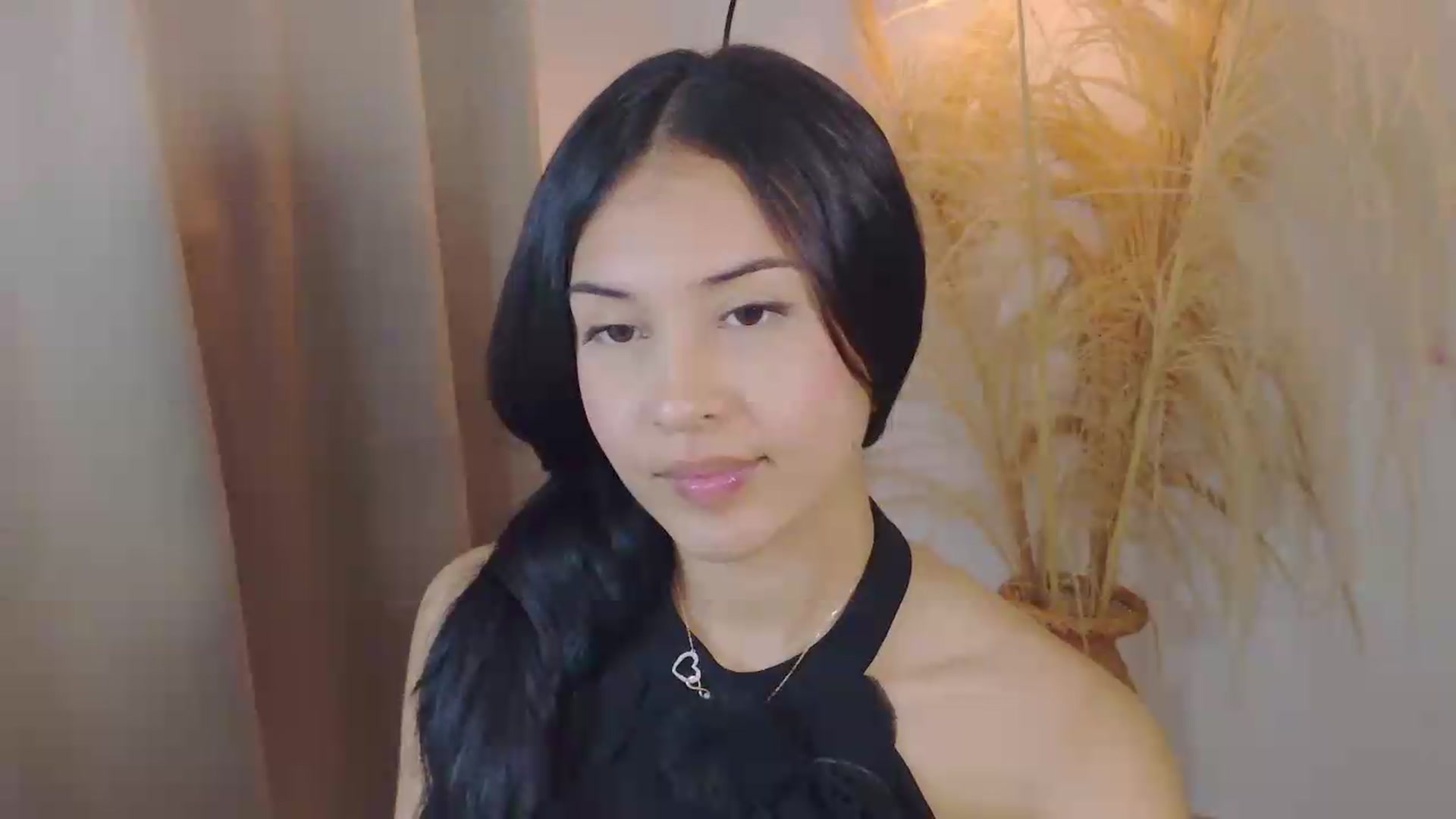Gallery image thumbnail from Arielle_1's myfreecams stream on, 06/08/2026, 14:30 image 15 of 20
