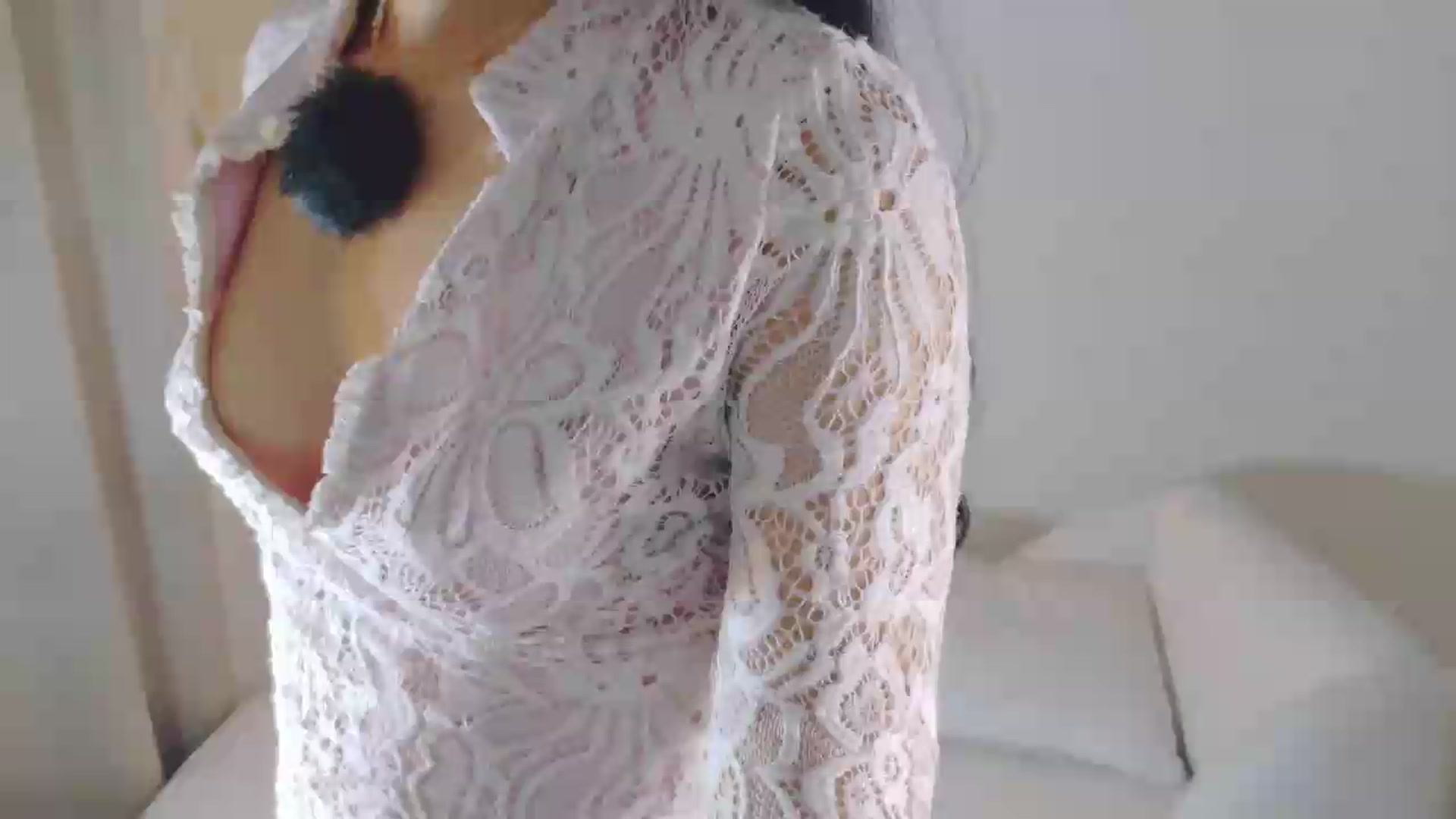 Gallery image thumbnail from Arielle_1's myfreecams stream on, 06/19/2026, 14:52 image 7 of 20