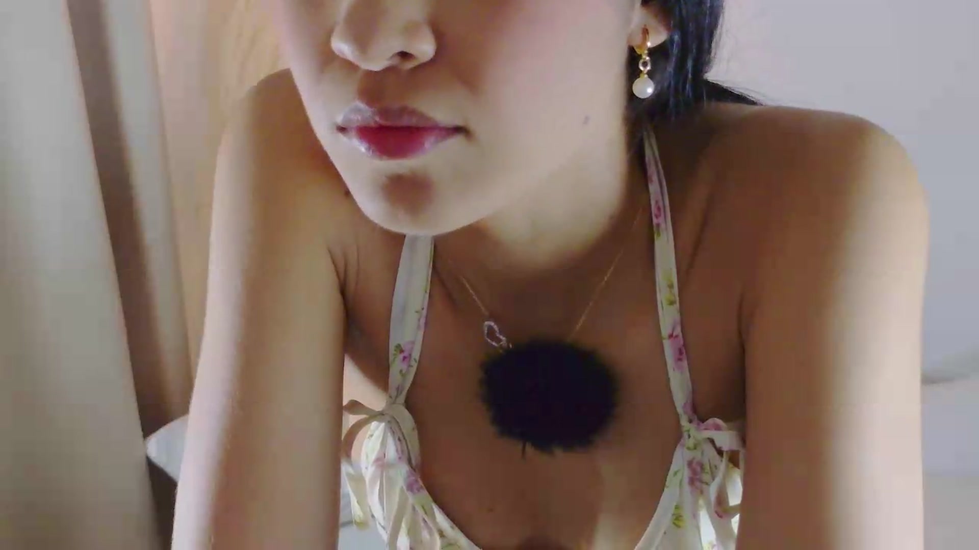 Gallery image thumbnail from Arielle_1's myfreecams stream on, 07/19/2026, 14:46 image 7 of 20