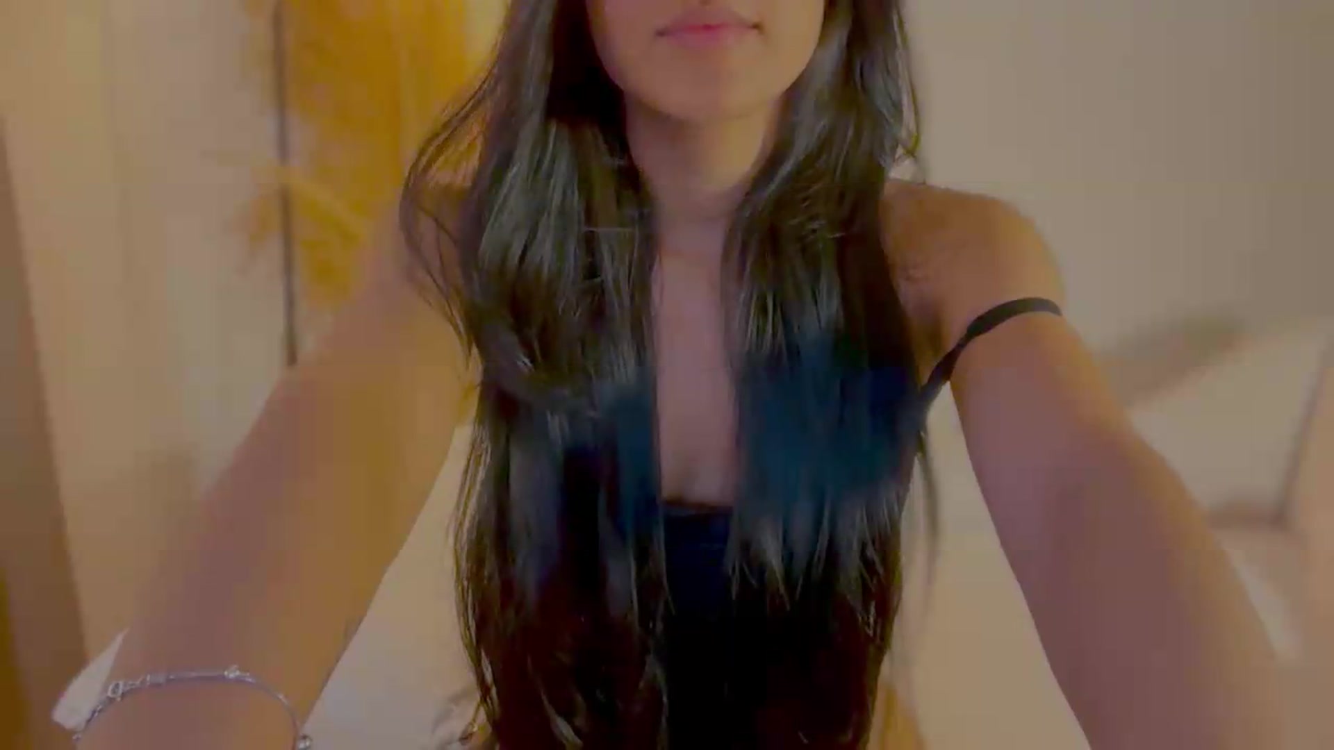 Gallery image thumbnail from Arielle_1's myfreecams stream on, 08/31/2026, 15:16 image 19 of 20