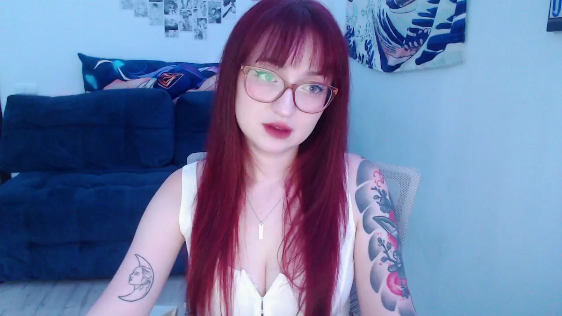 Gallery image thumbnail from AriilTabris's myfreecams stream on, 06/17/2024, 05:47 image 3 of 20