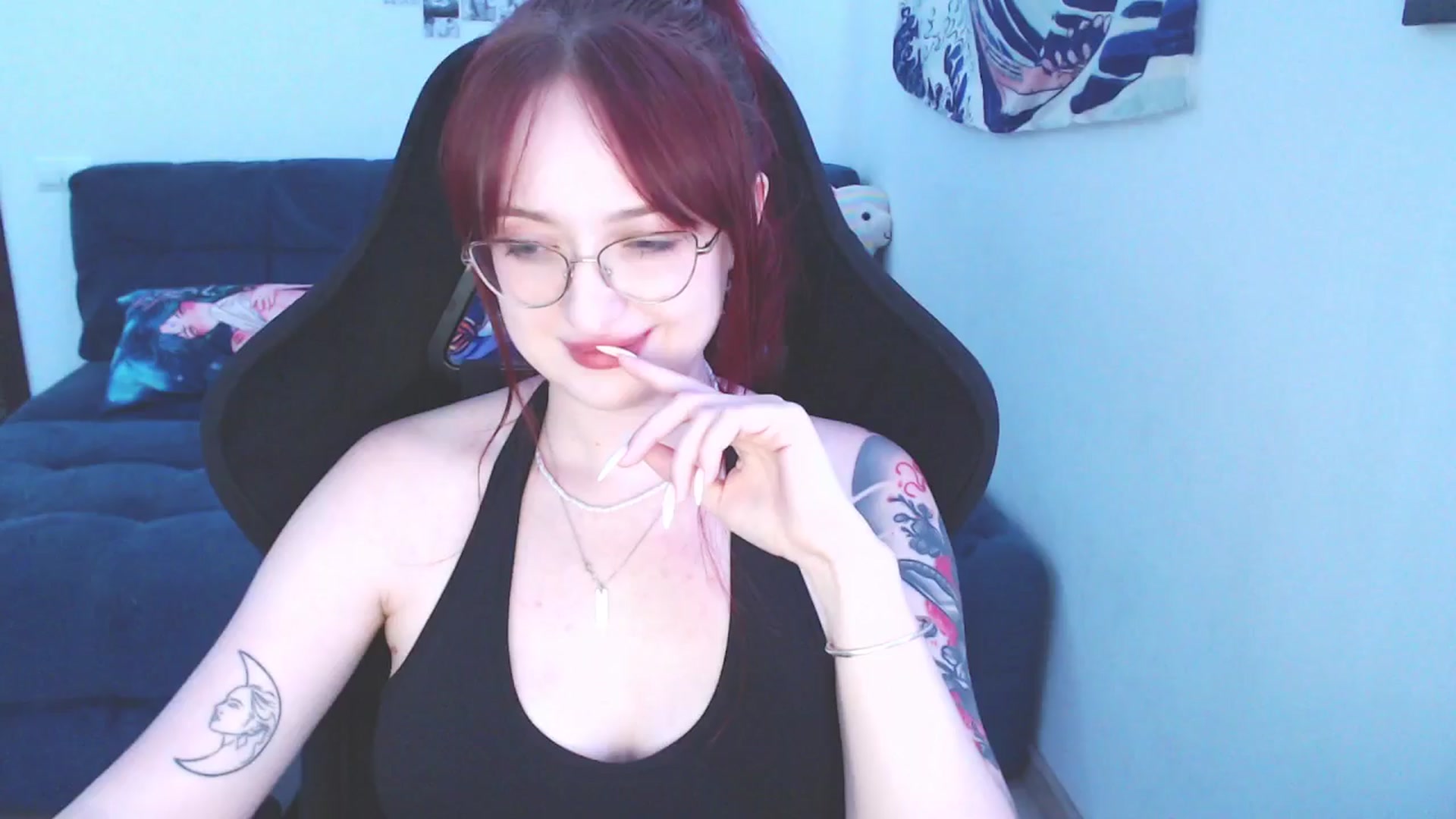 Gallery image thumbnail from AriilTabris's myfreecams stream on, 08/12/2024, 07:21 image 8 of 20
