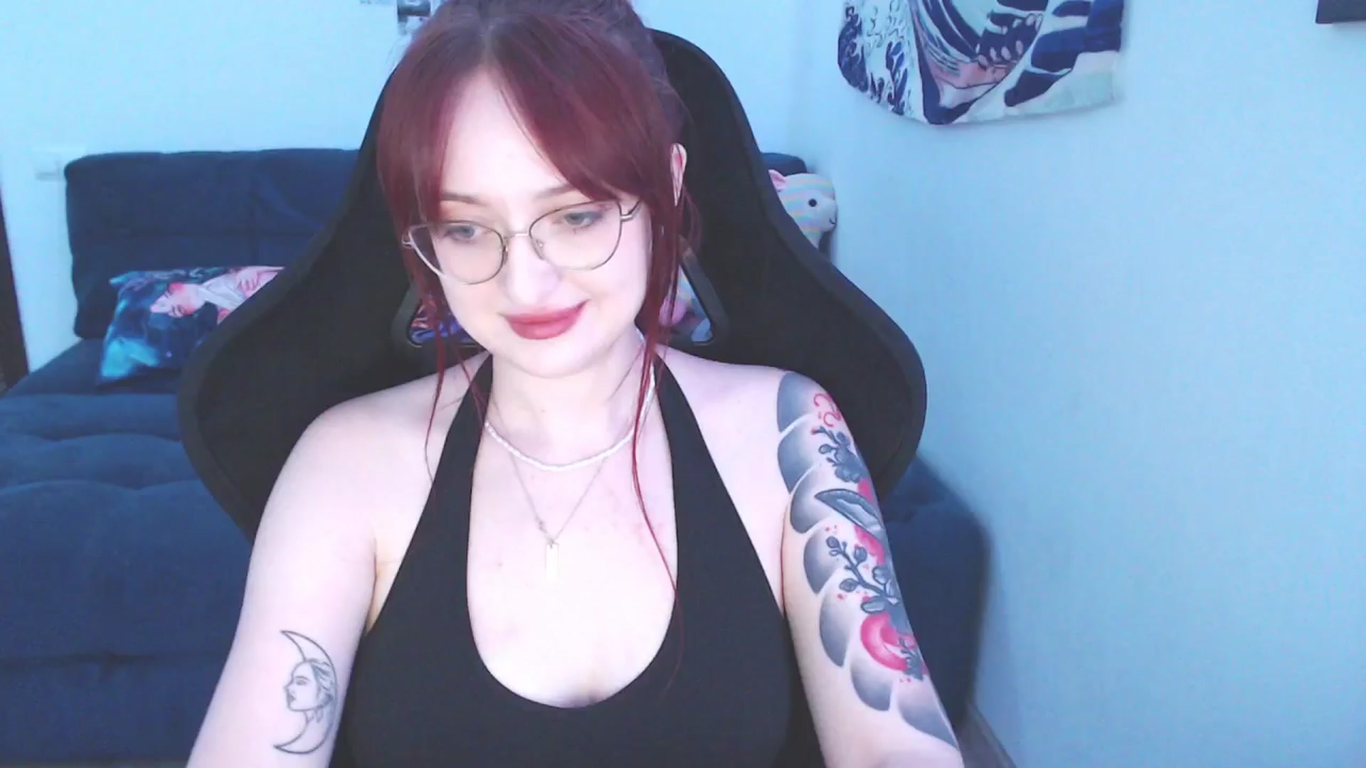 Gallery image thumbnail from AriilTabris's myfreecams stream on, 08/12/2024, 07:21 image 4 of 20