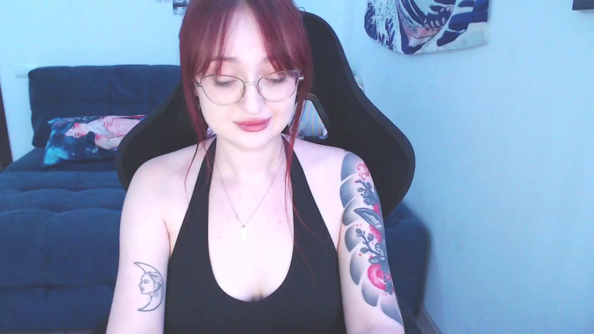 Gallery image thumbnail from AriilTabris's myfreecams stream on, 08/12/2024, 07:36 image 12 of 20