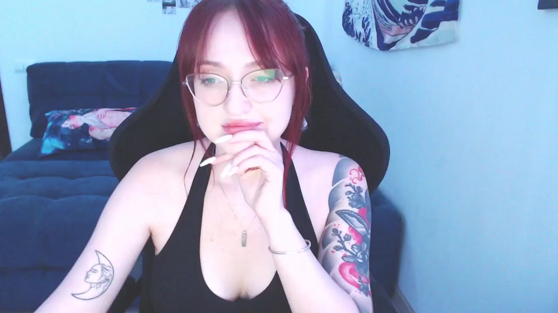 Gallery image thumbnail from AriilTabris's myfreecams stream on, 08/12/2024, 07:51 image 12 of 20