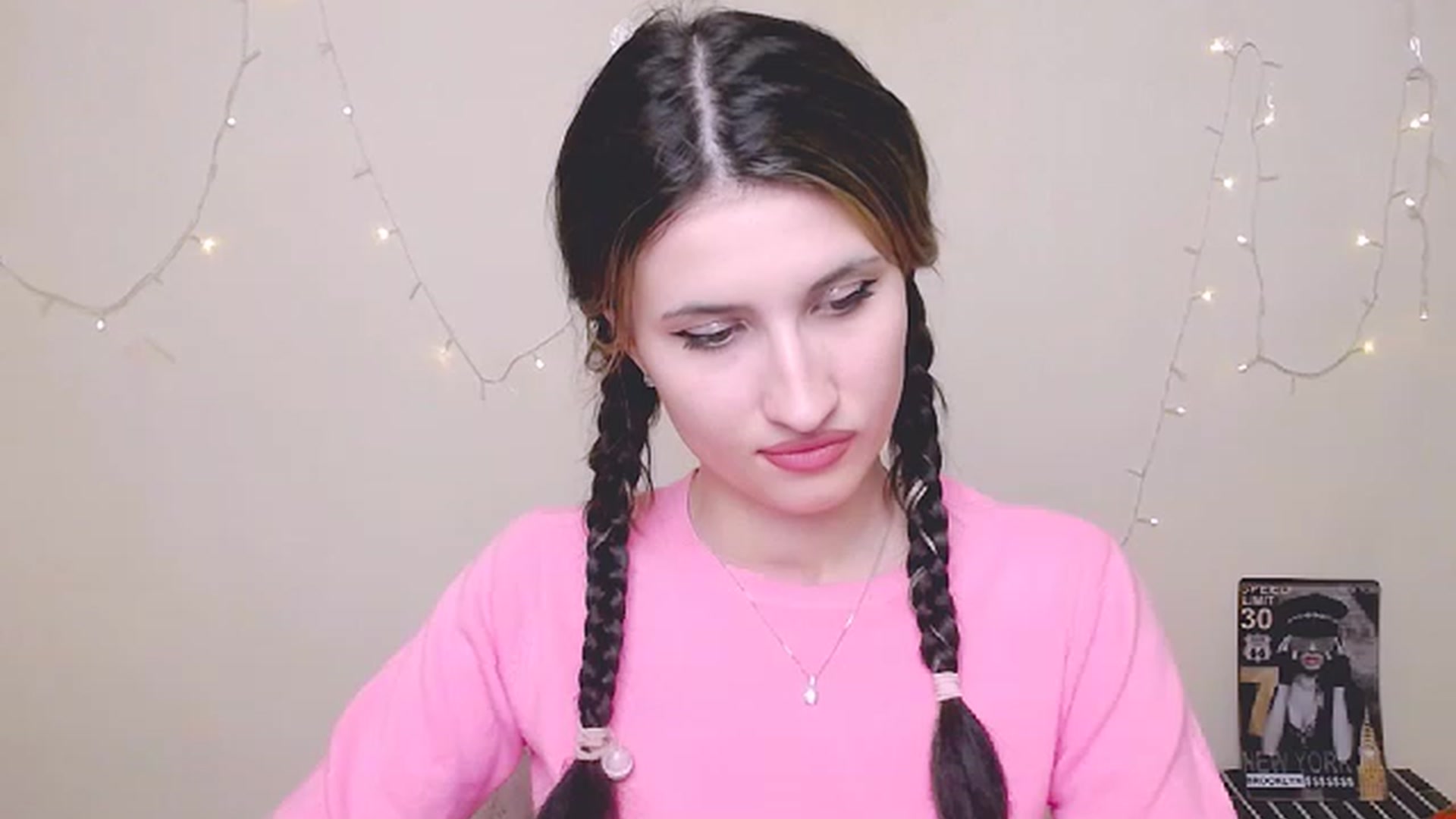 Gallery image thumbnail from ArinaLov_'s myfreecams stream on, 11/19/2022, 09:33 image 14 of 20