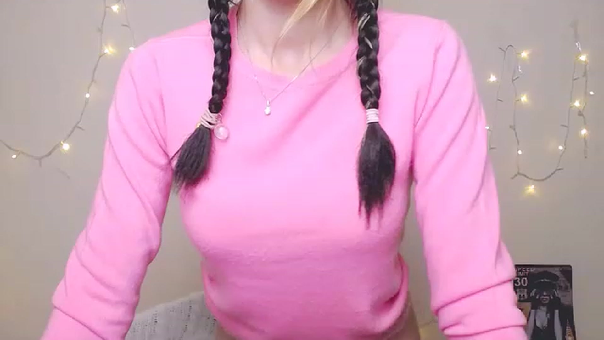 Gallery image thumbnail from ArinaLov_'s myfreecams stream on, 11/19/2022, 13:44 image 2 of 20