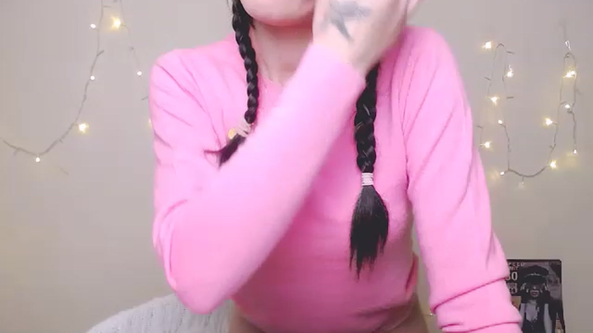 Gallery image thumbnail from ArinaLov_'s myfreecams stream on, 11/19/2022, 13:44 image 3 of 20