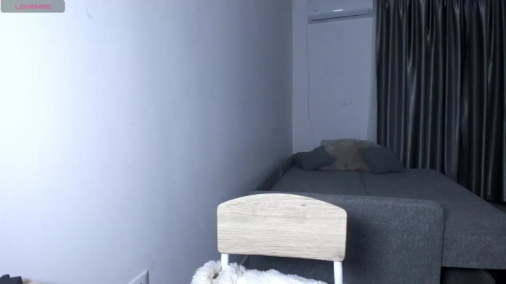 Gallery image thumbnail from ArinaRave's myfreecams stream on, 03/19/2026, 21:31 image 11 of 20