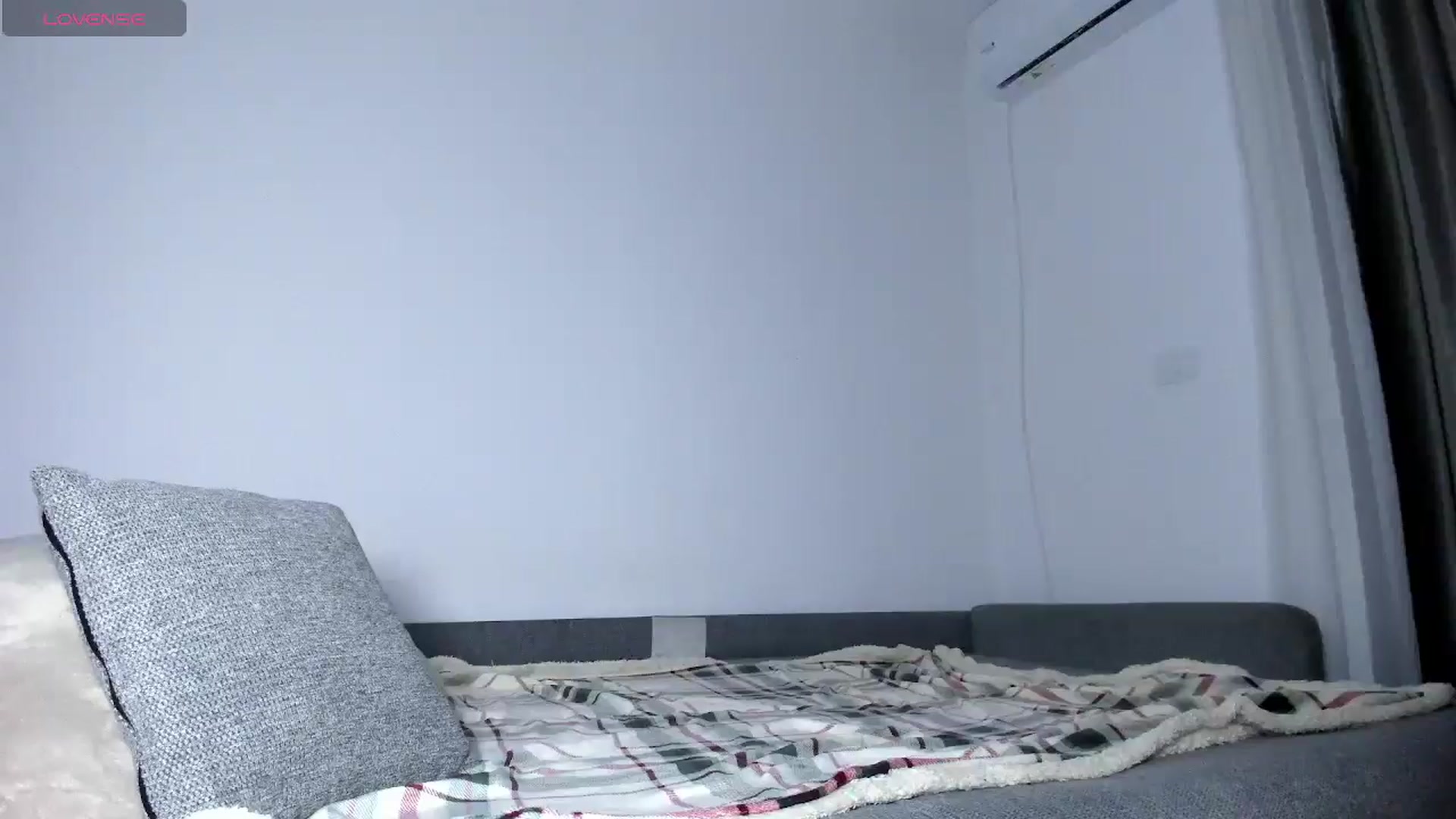 Gallery image thumbnail from ArinaRave's myfreecams stream on, 03/23/2026, 24:41 image 11 of 20